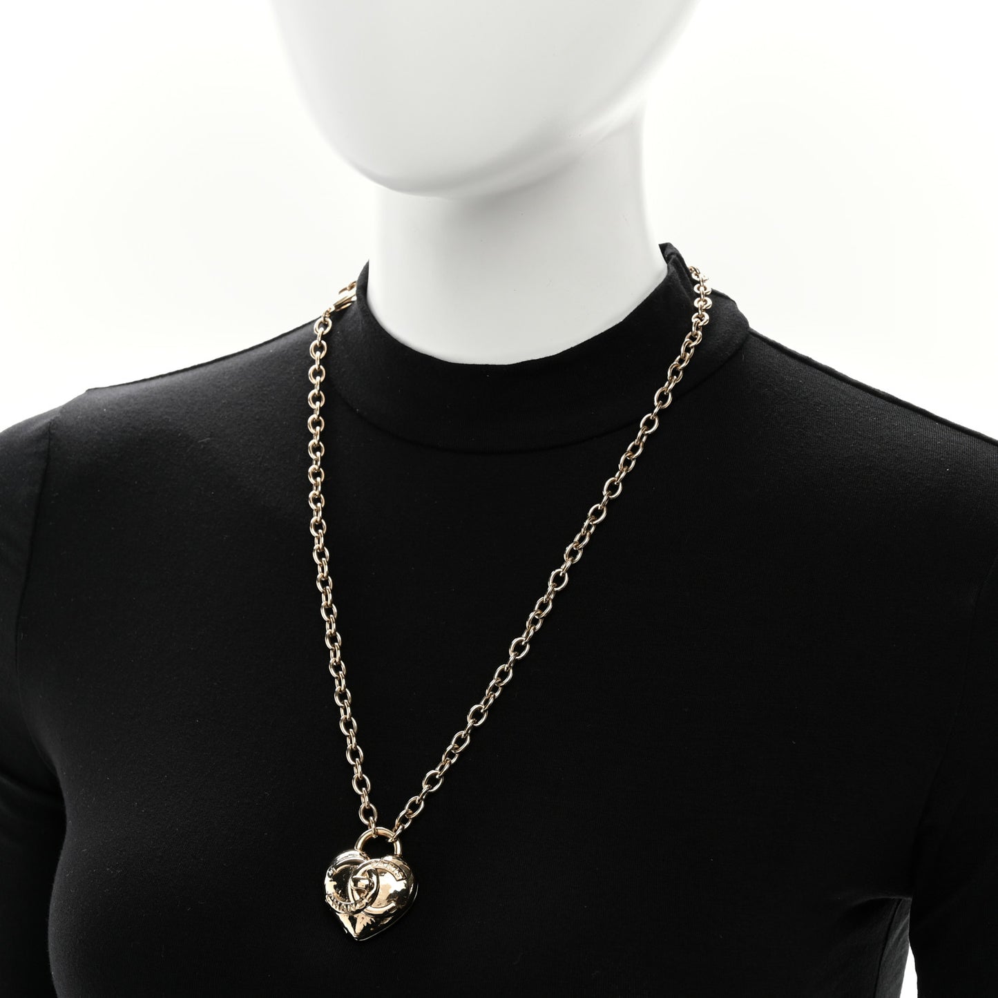 Metal CC Heart Turnlock Necklace Gold