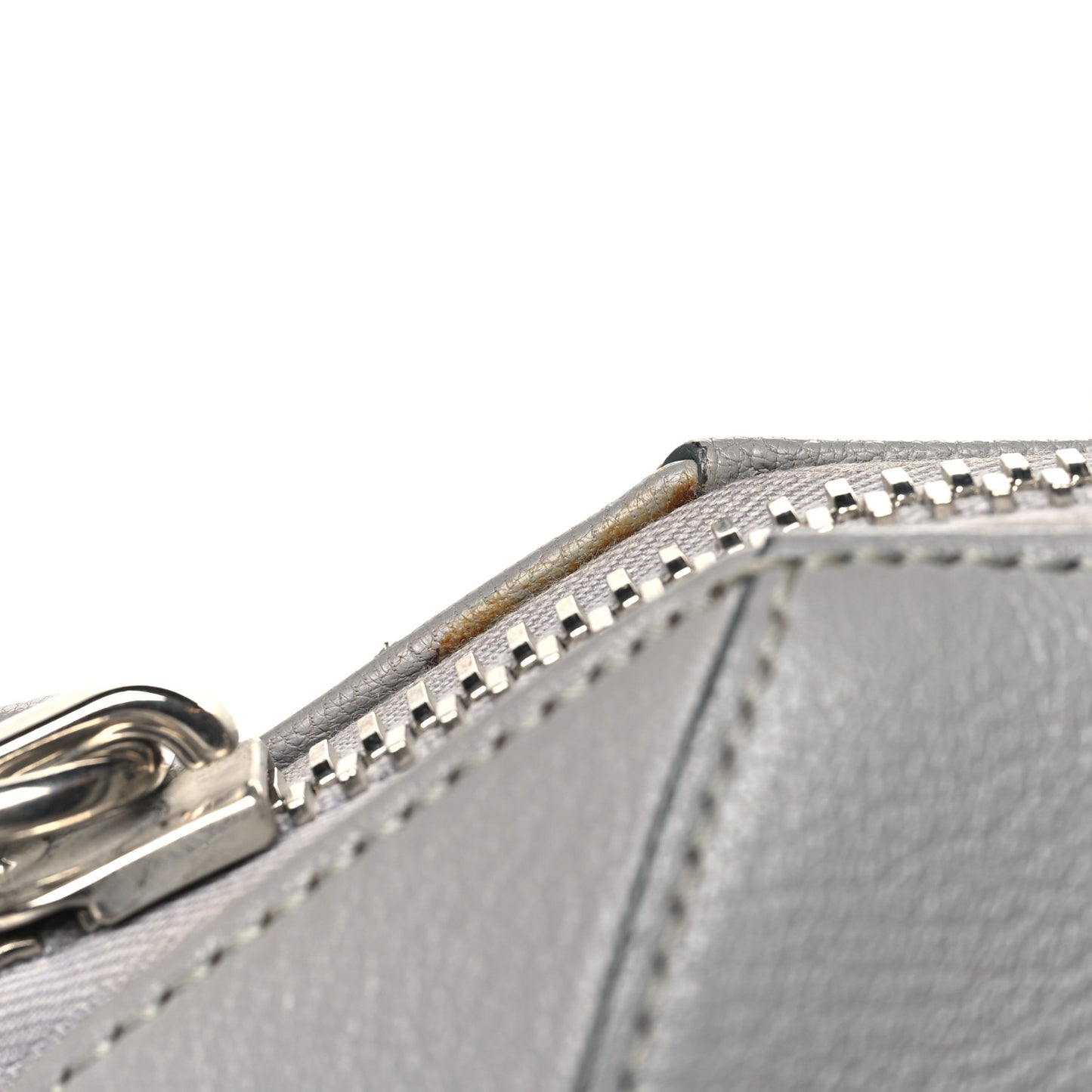 Sugar Goatskin Mini Antigona Pearl Grey