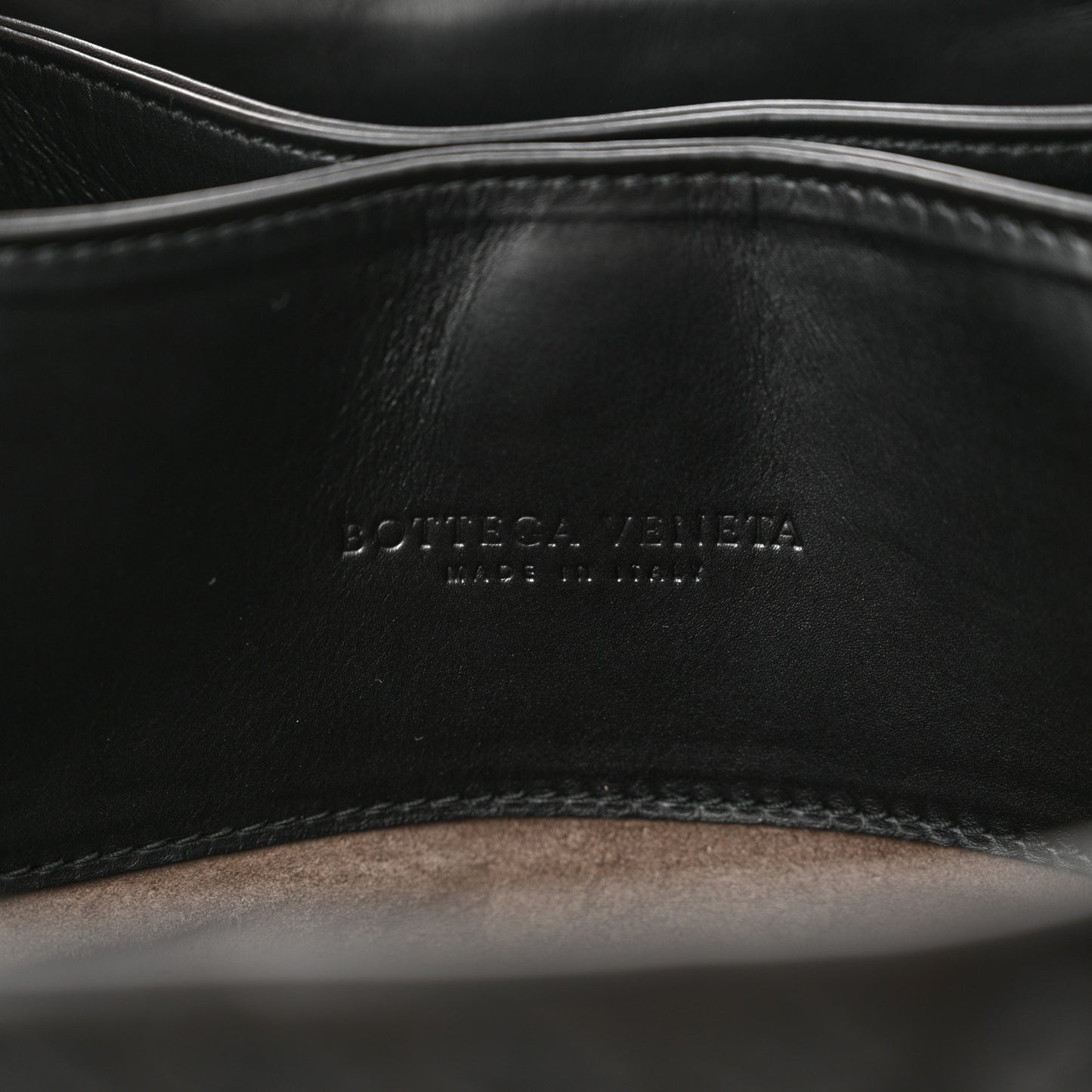Light Calf Intrecciato Small Roma Black
