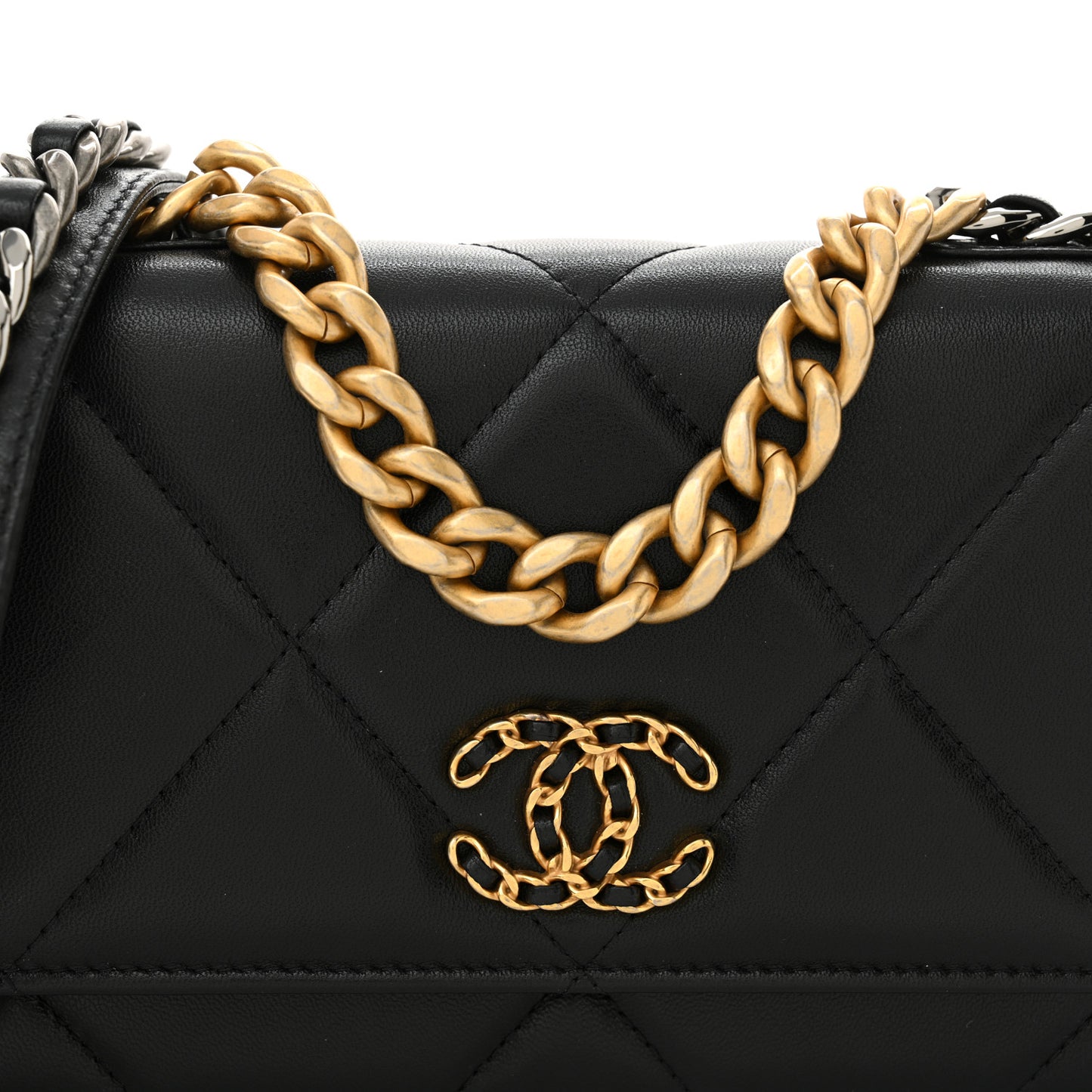 Lambskin Quilted Chanel 19 Wallet On Chain WOC Black