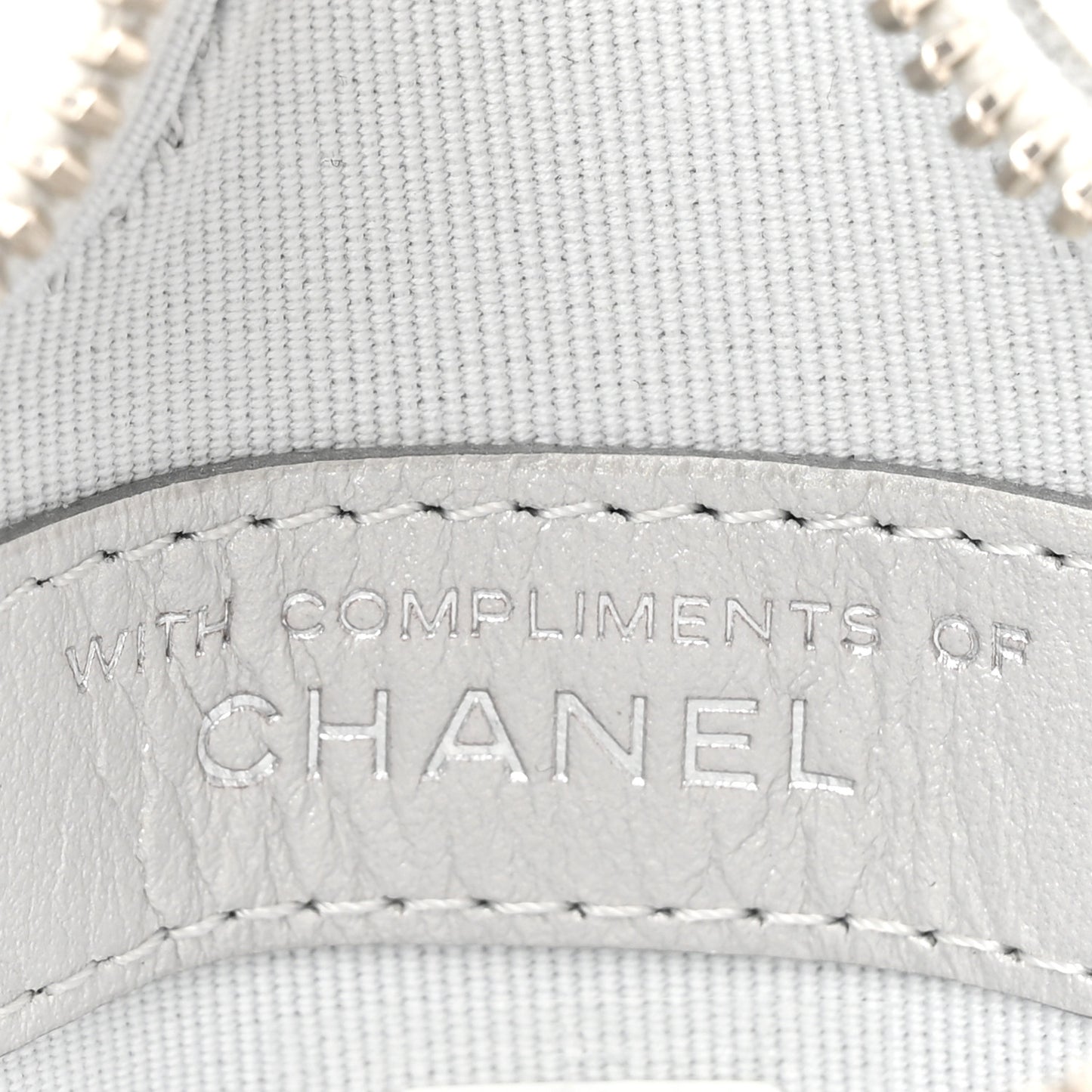 Metallic Lambskin Walk Of Fame Star Clip On Coin Purse Silver