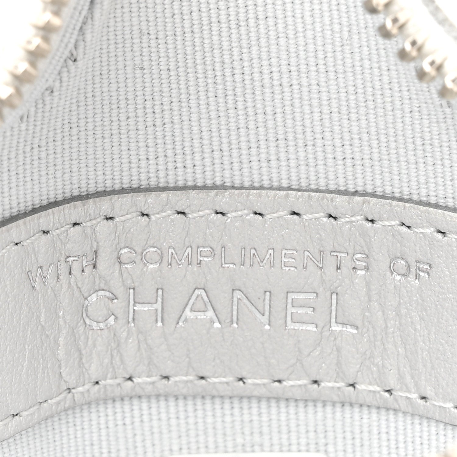 Chanel Metallic Lambskin Walk Of Fame Star Clip On Coin Purse Silver 7 of 8