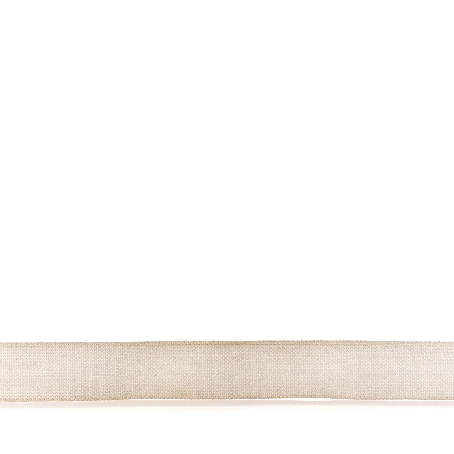 Taurillon Clemence Evelyne PM White