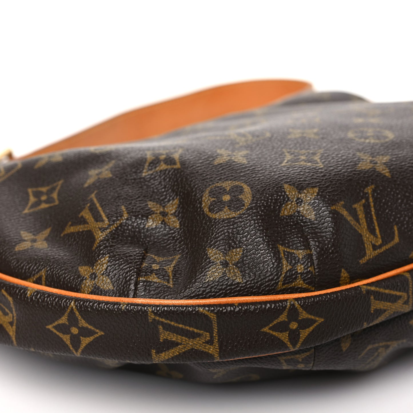 Monogram Croissant MM