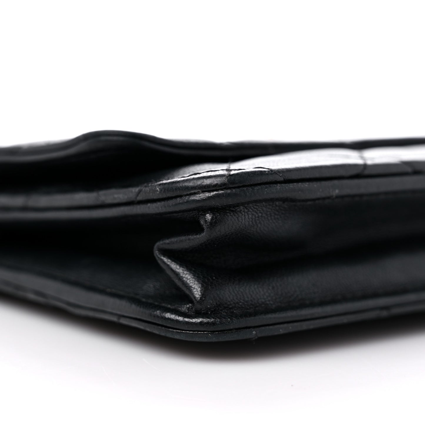 Lambskin Quilted Wallet On Chain WOC Black