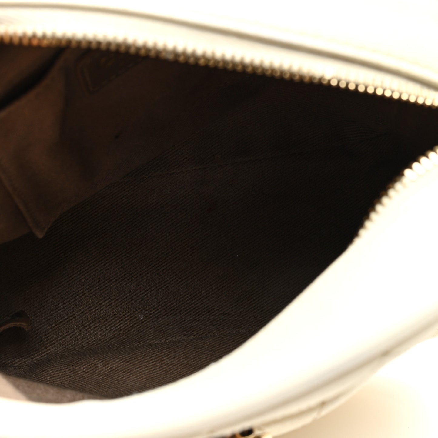 Goatskin Stitched Casual Trip North South Camera Case White