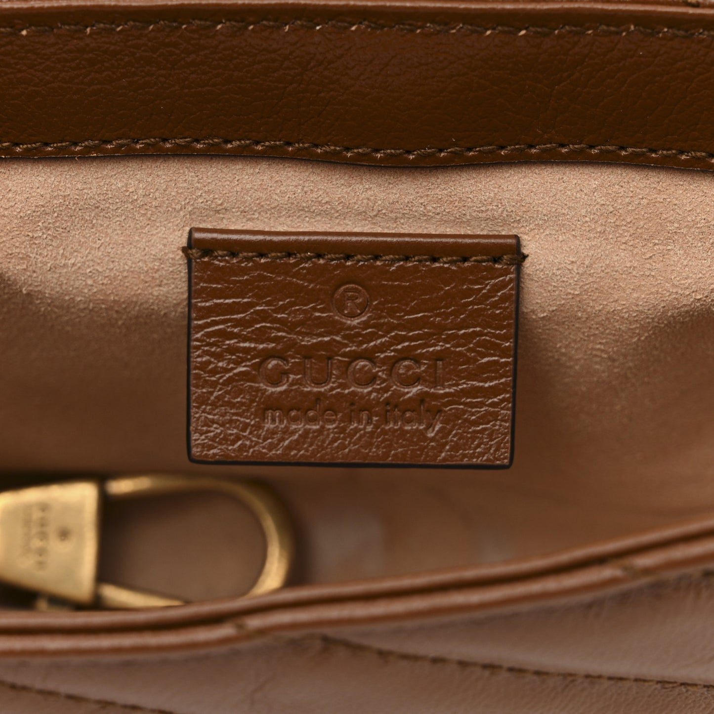 Azalea Calfskin Matelasse Diagonal Super Mini GG Marmont Shoulder Bag Cuir
