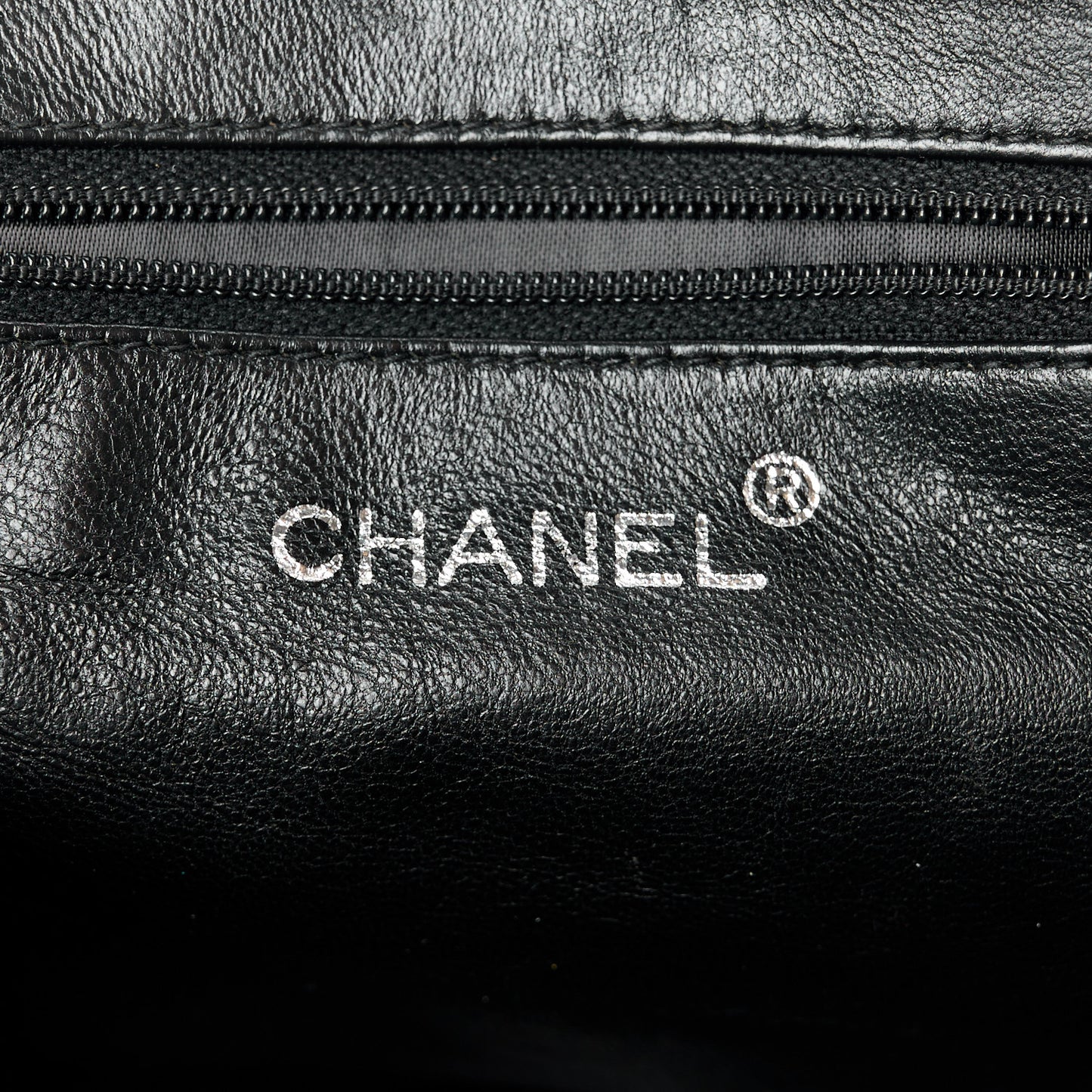 Caviar Quilted Shoulder Bag Black