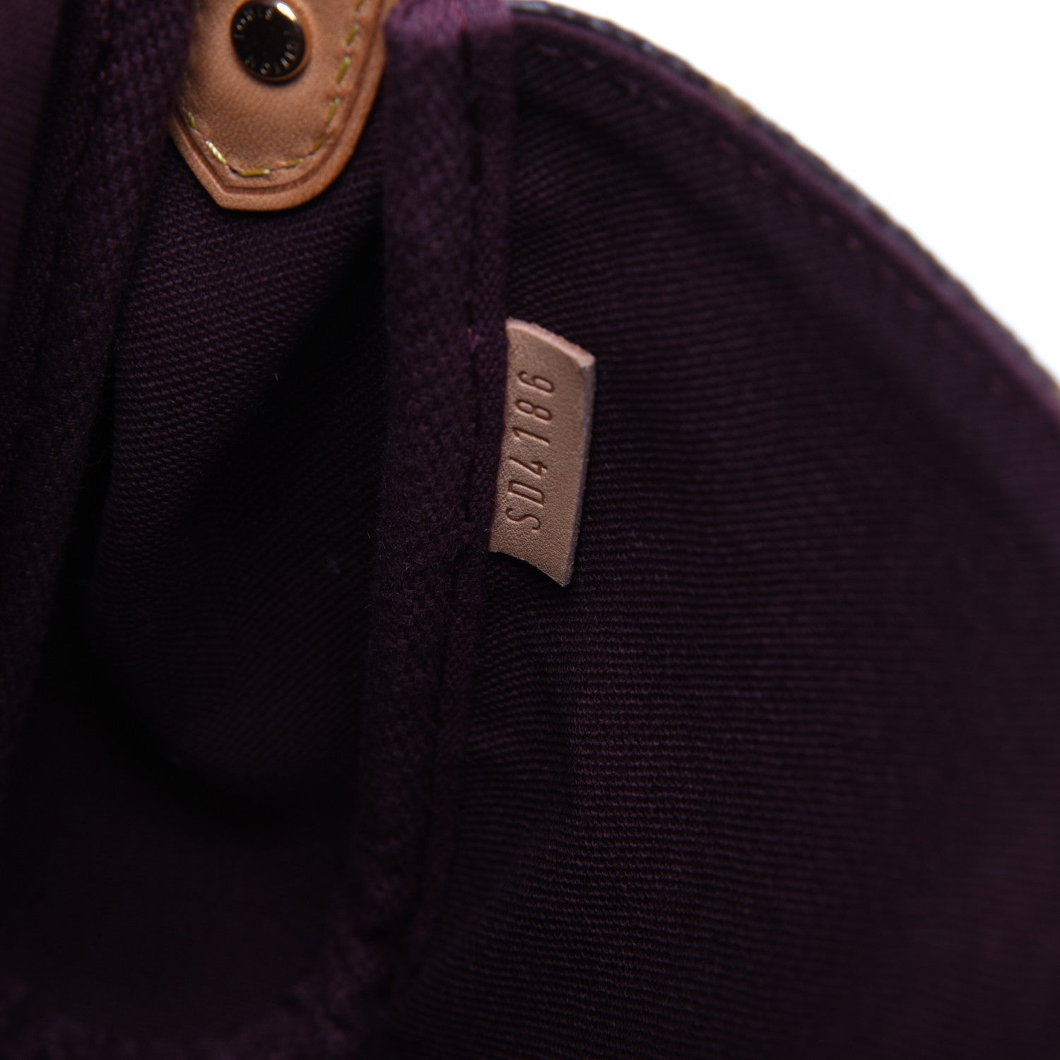 Louis Vuitton Monogram Favorite MM 9 of 12