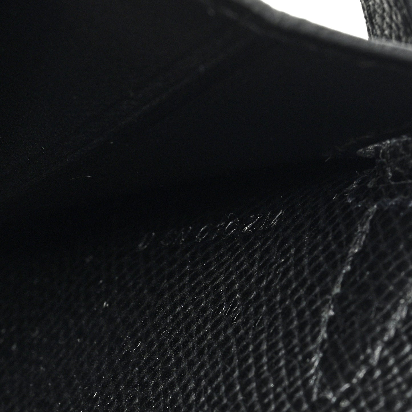 Epsom Kelly Wallet To Go Black
