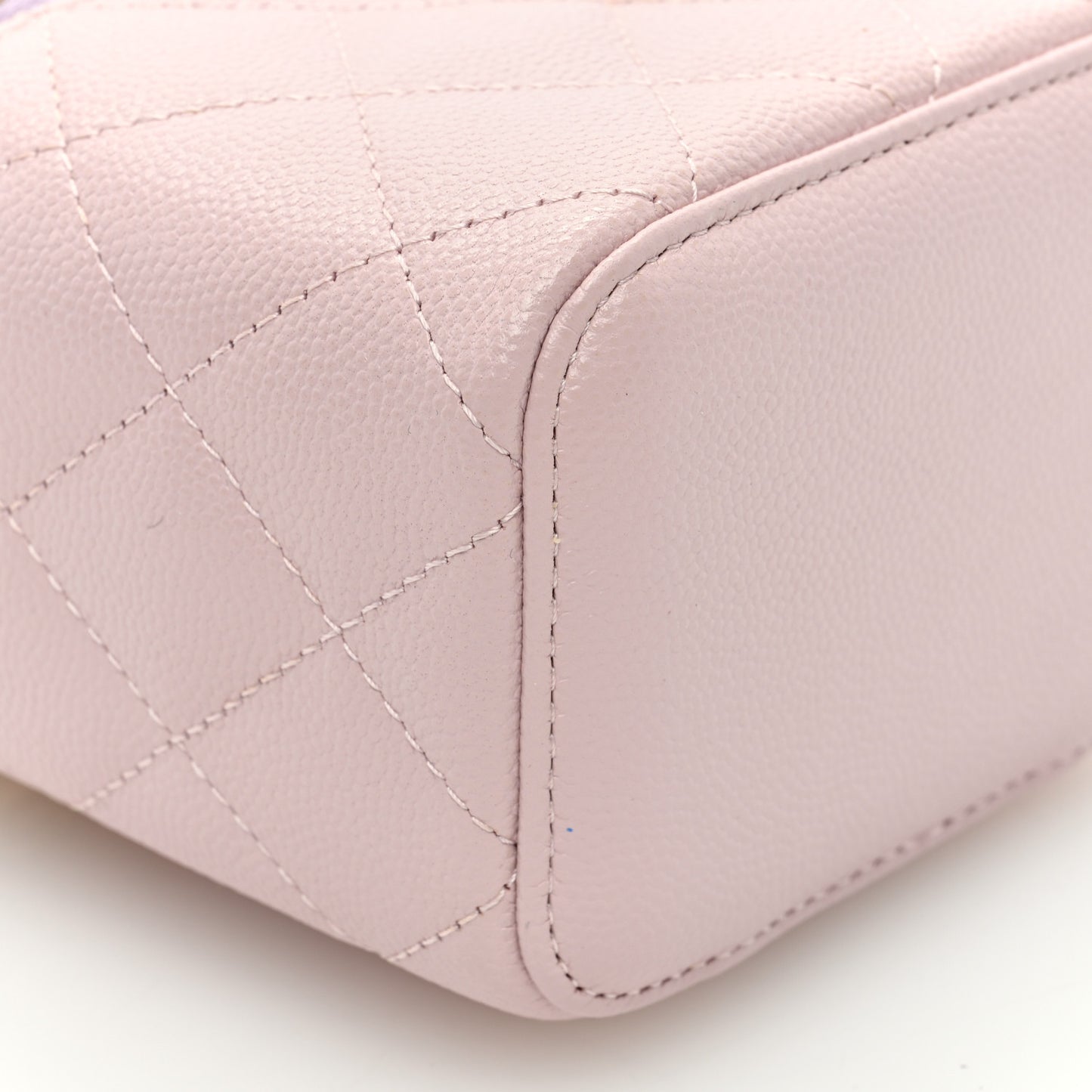 Caviar Quilted Mini Vanity Case With Chain Light Pink