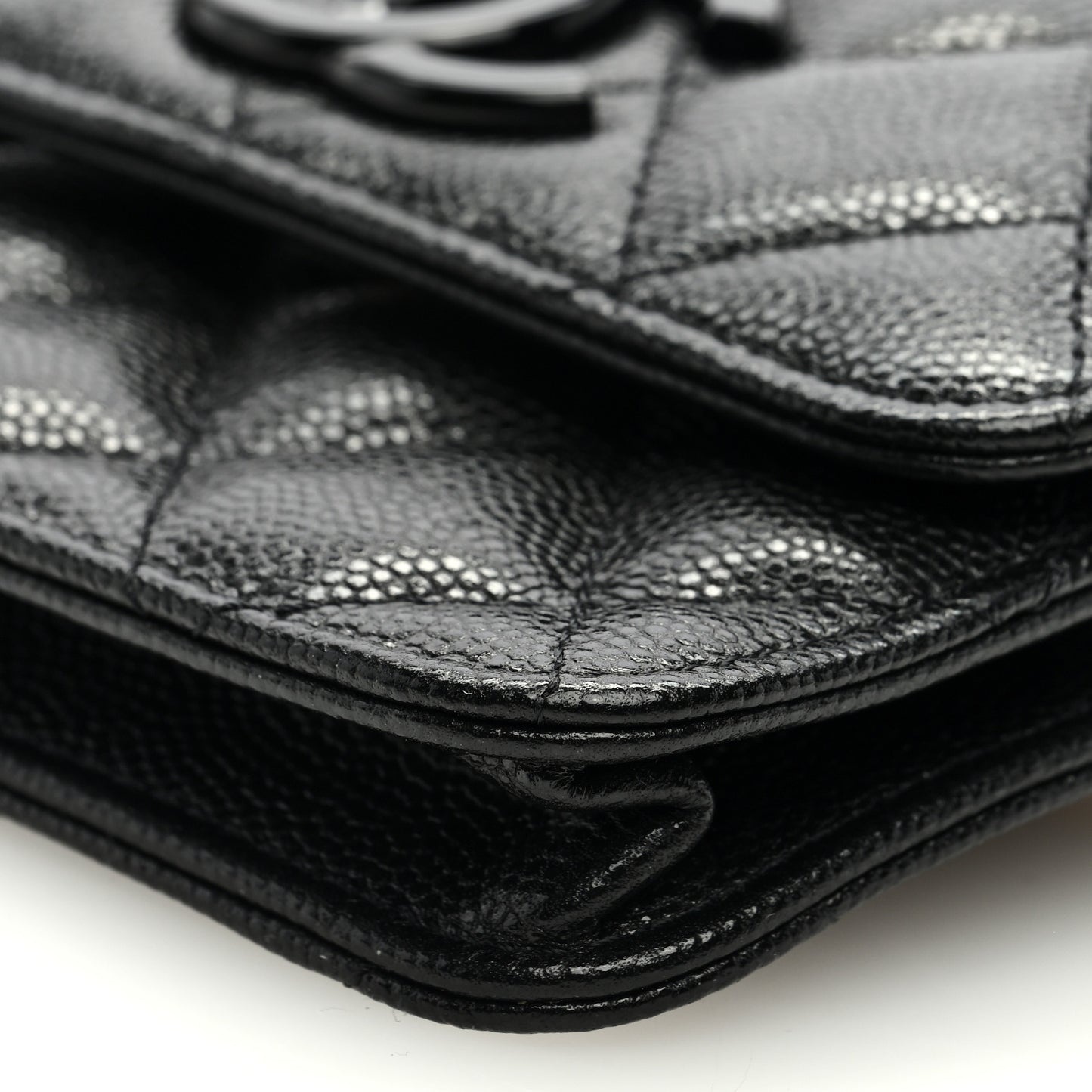 Caviar Quilted My Everything Belt Flap Card Holder Black