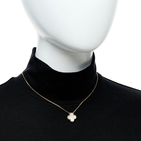 18K Yellow Gold Mother of Pearl Vintage Alhambra Pendant Necklace