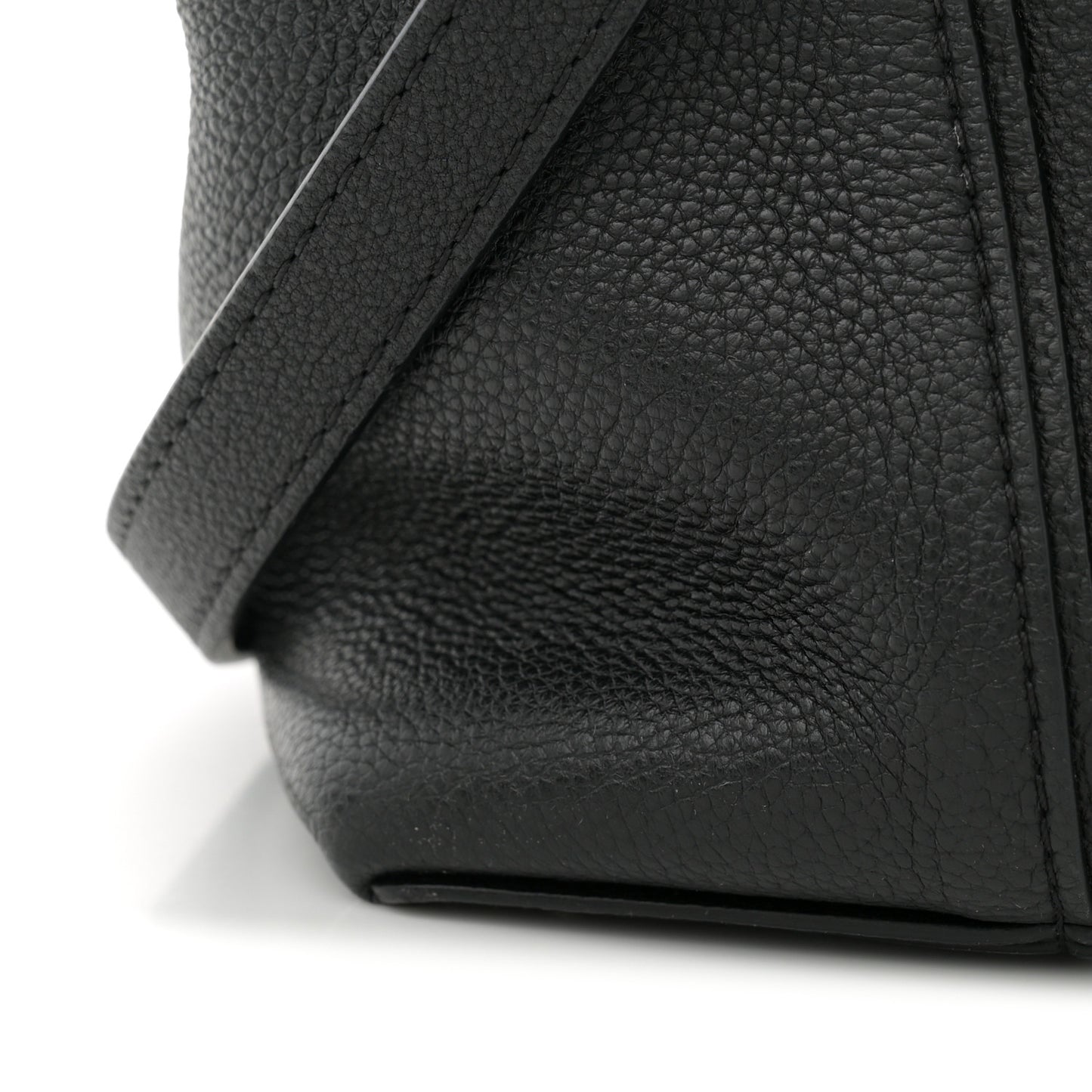 Veau Cachemire Soft Lockit PM Black