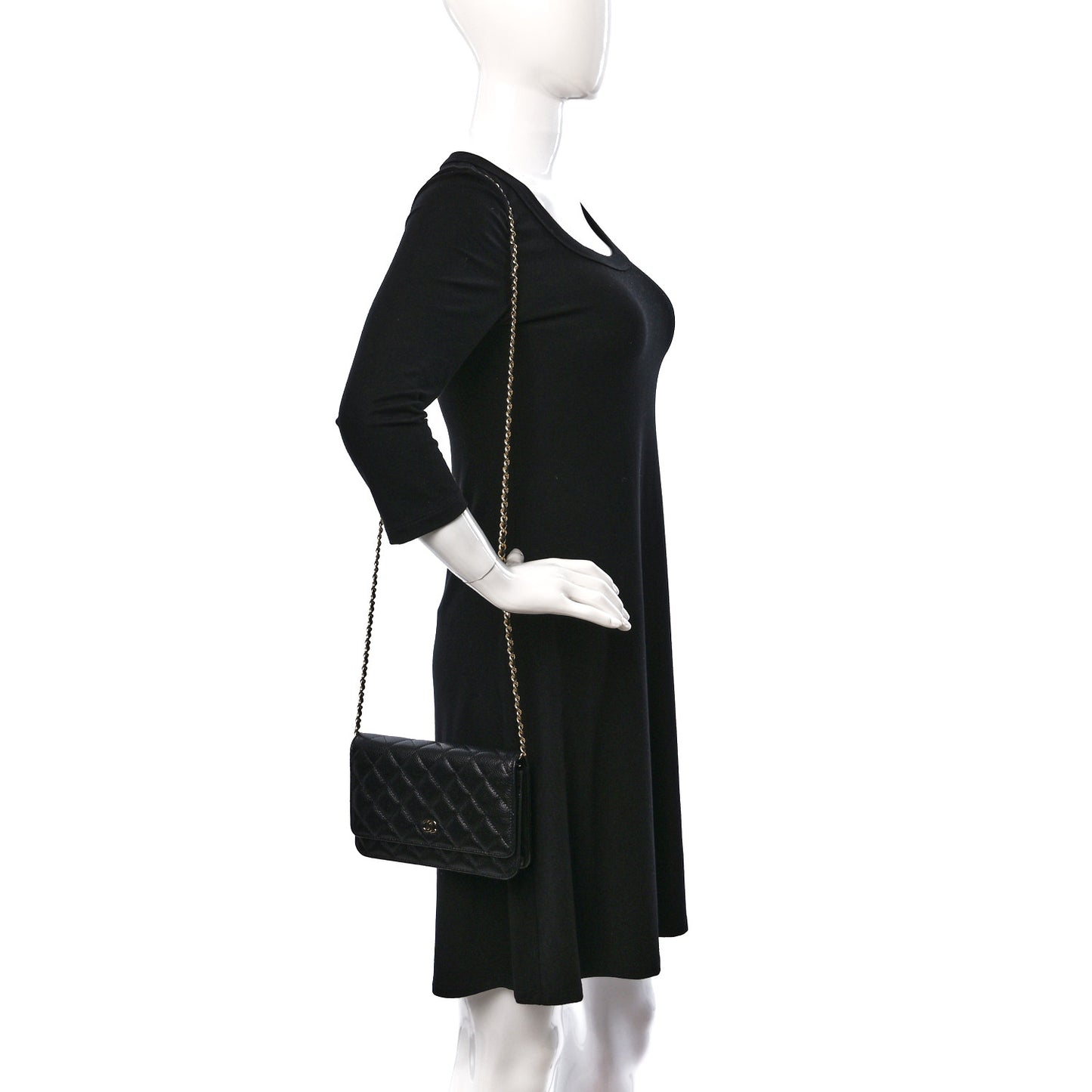 Caviar Quilted Wallet on Chain WOC Black