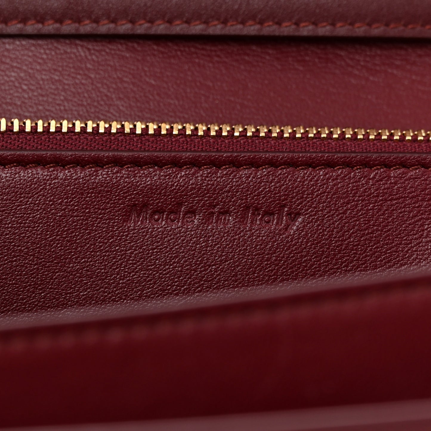 Box Calfskin Medium Classic Box Flap Bag Burgundy