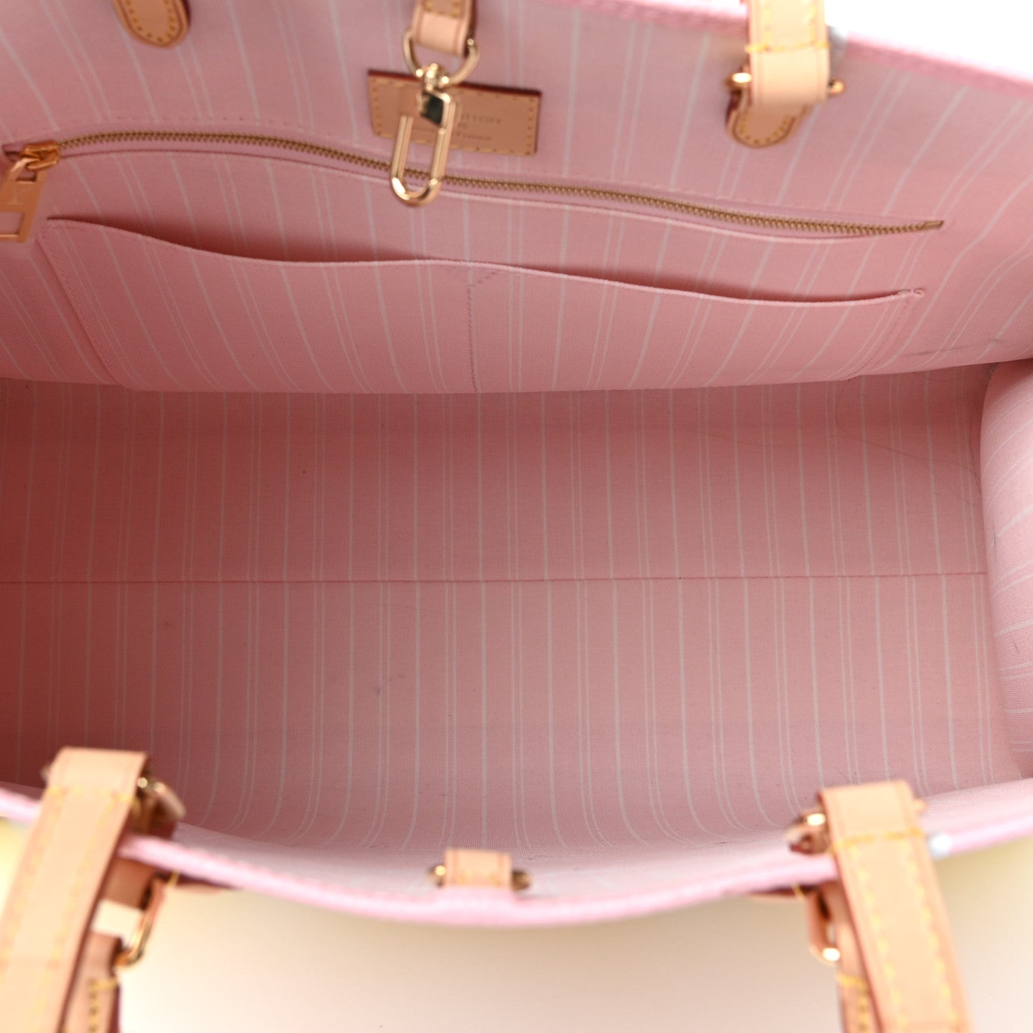 Louis Vuitton Monogram Giant By The Pool Onthego GM Light Pink 5 of 9