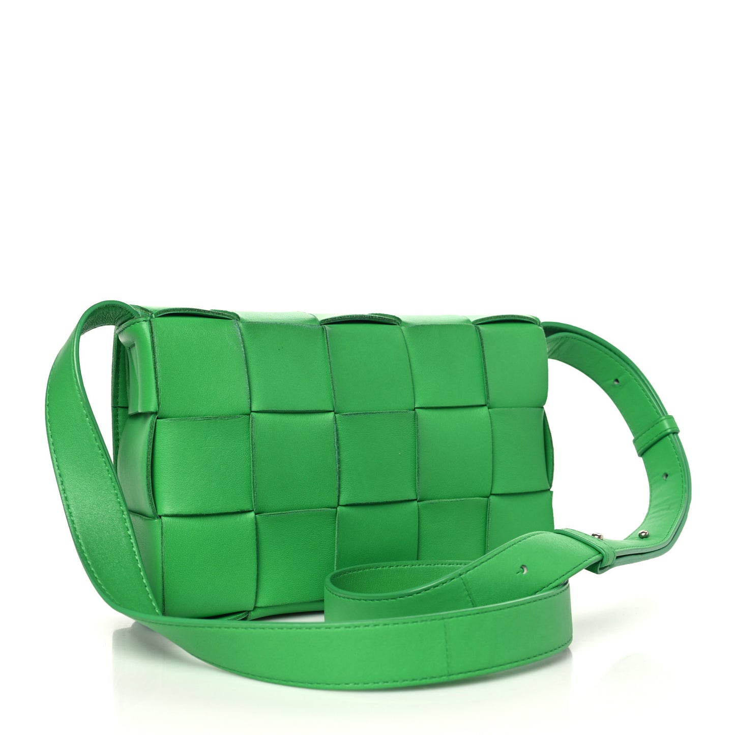 Lambskin Maxi Intrecciato Cassette Crossbody Bag Grass