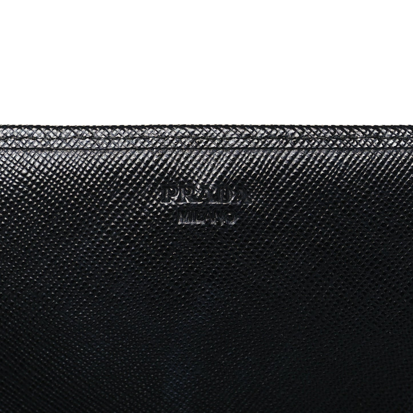 Saffiano Metal Oro Chain Wallet Black