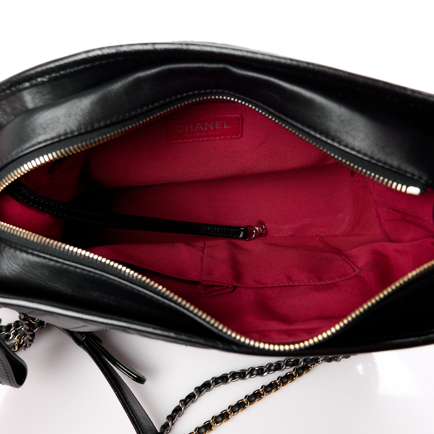 Aged Calfskin Quilted Medium Gabrielle Hobo Black