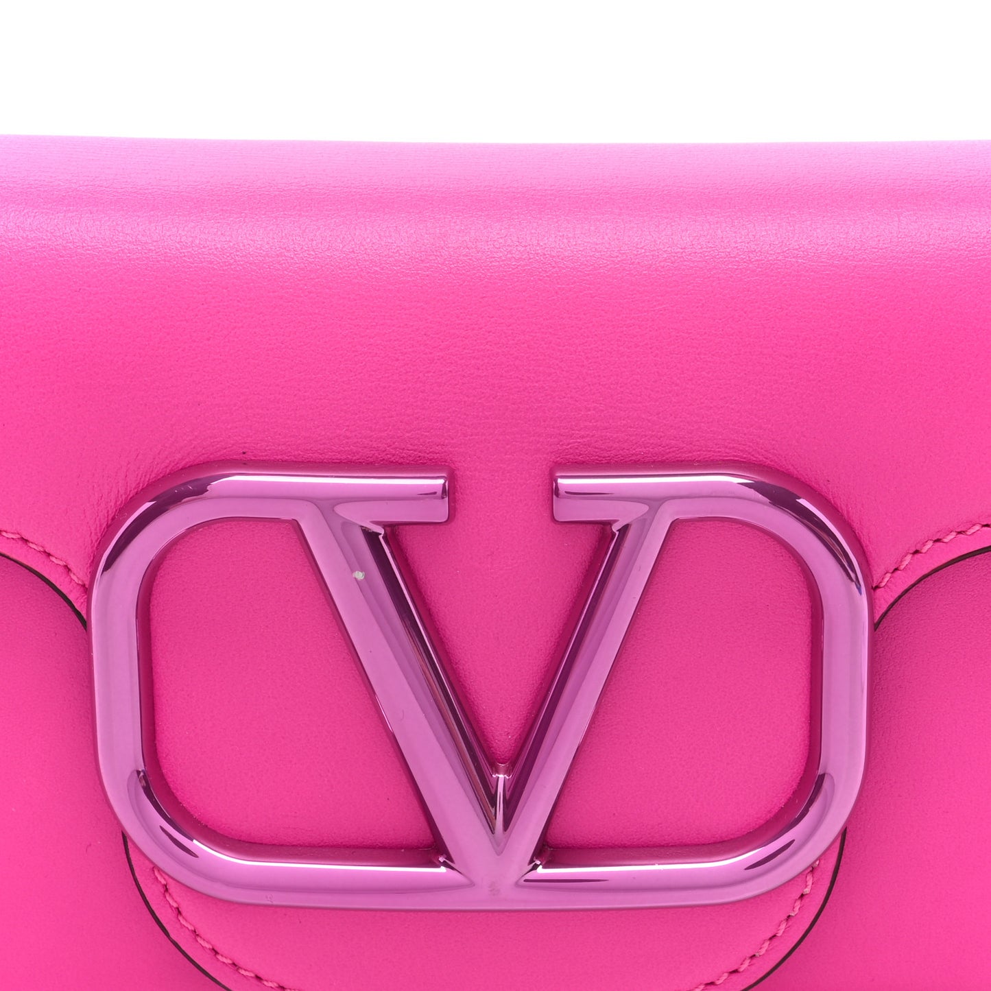 Calfskin Lacquer Monochrome Vlogo Mini Loco Crossbody Bag Pink PP