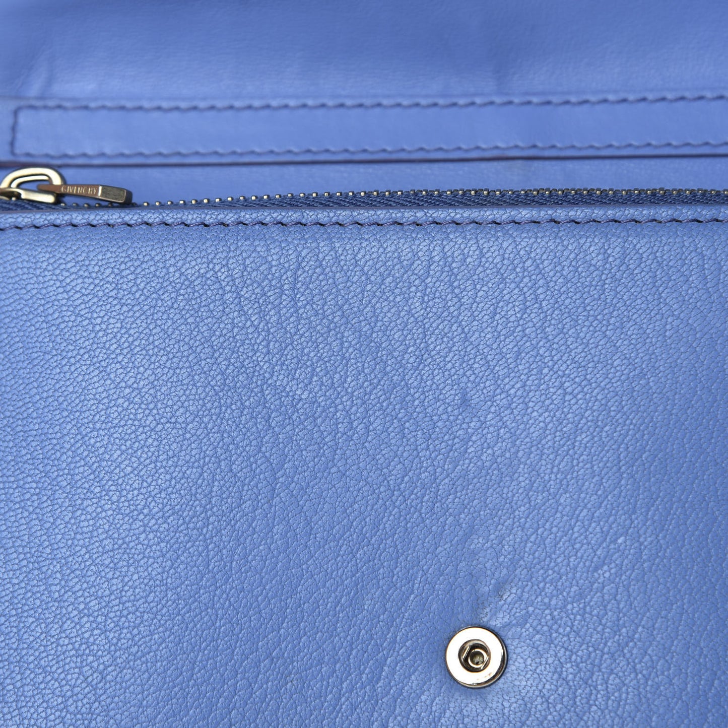 Sugar Goatskin Pandora Chain Wallet Blue