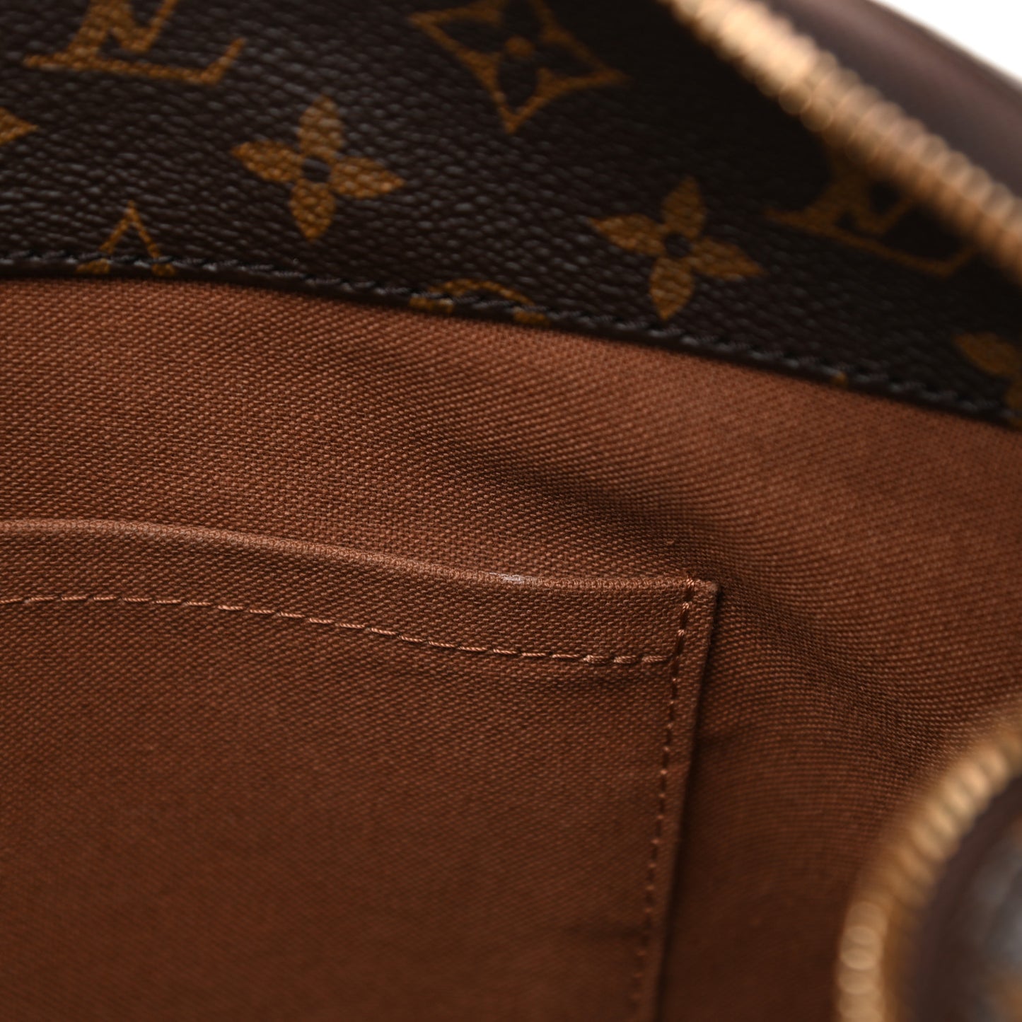 Monogram Sully MM