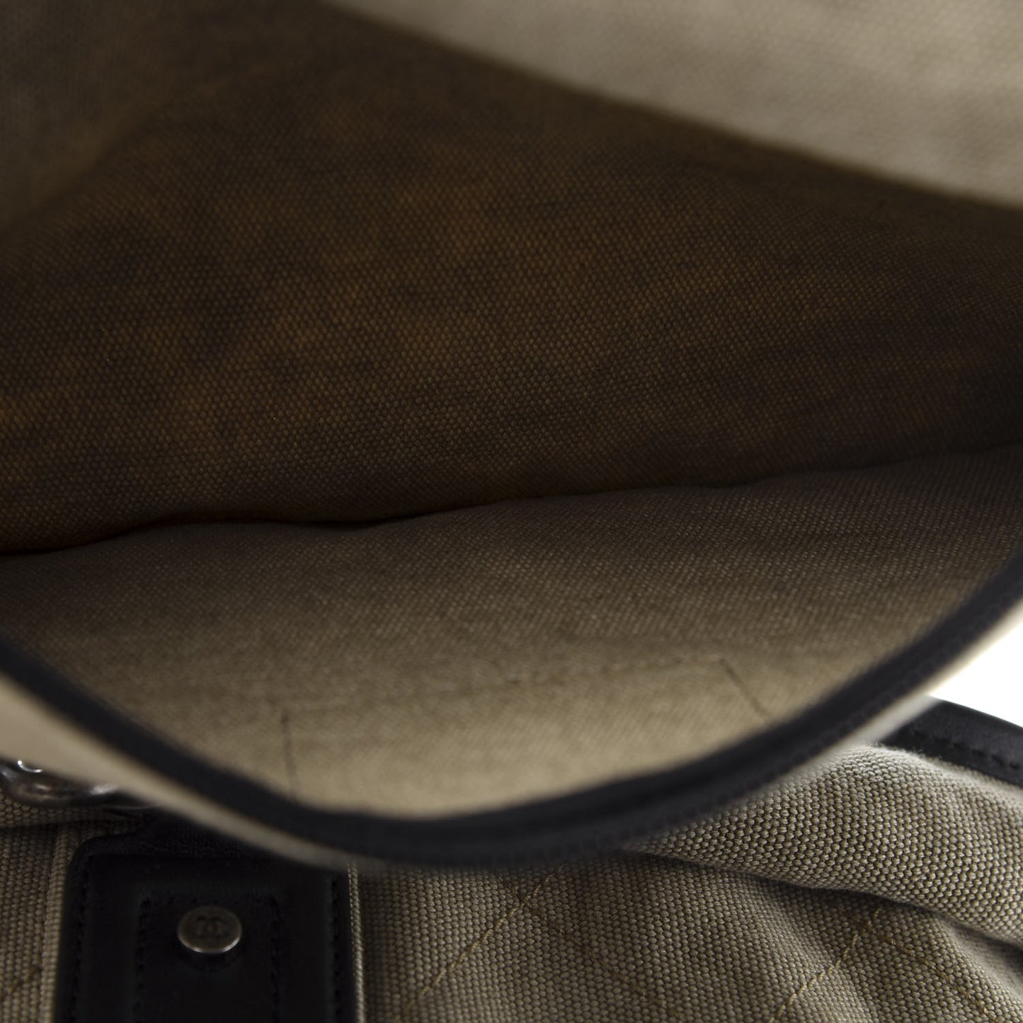 Washed Toile Calfskin Quilted Large Street Style Travel Bag Beige Black