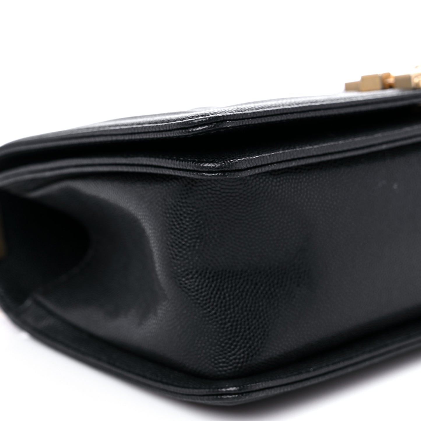 Caviar Quilted Medium Boy Flap Black
