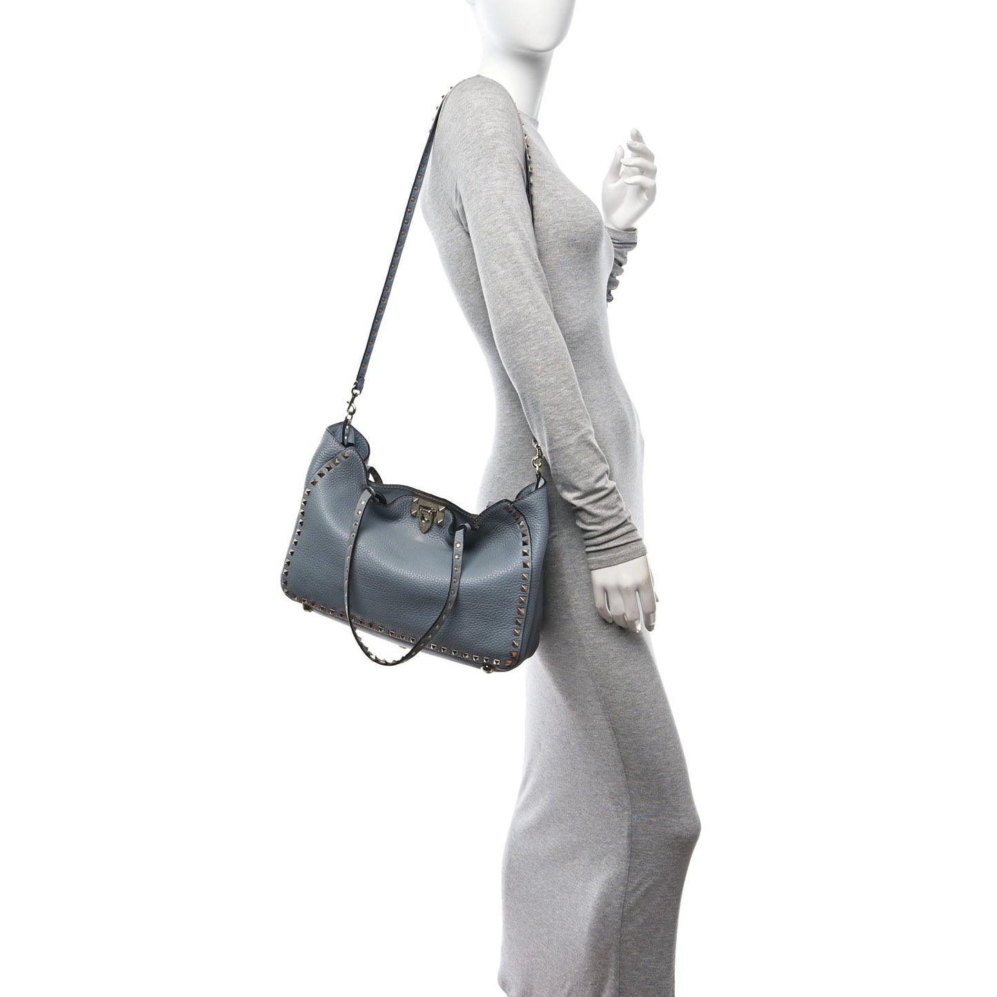 Pebbled Calfskin Medium Rockstud Tote Grey