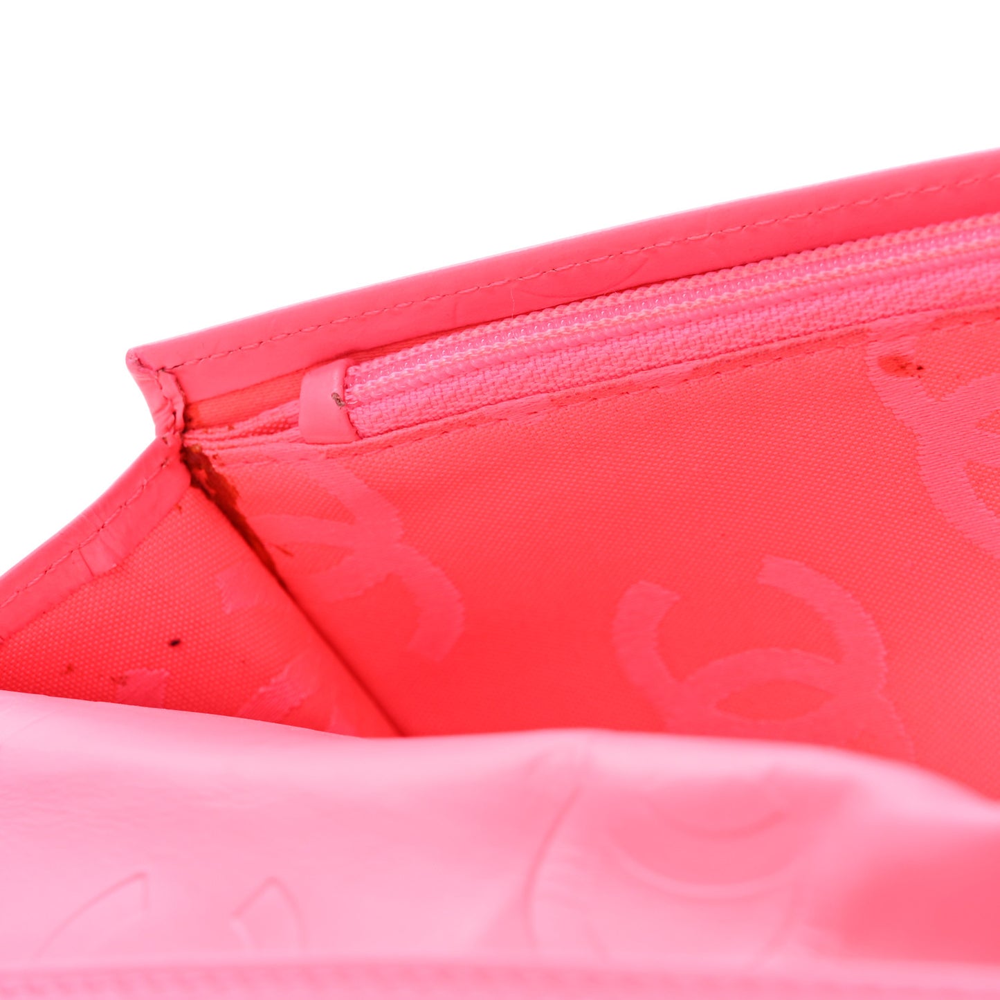 Calfskin Quilted Cambon Yen Wallet Black