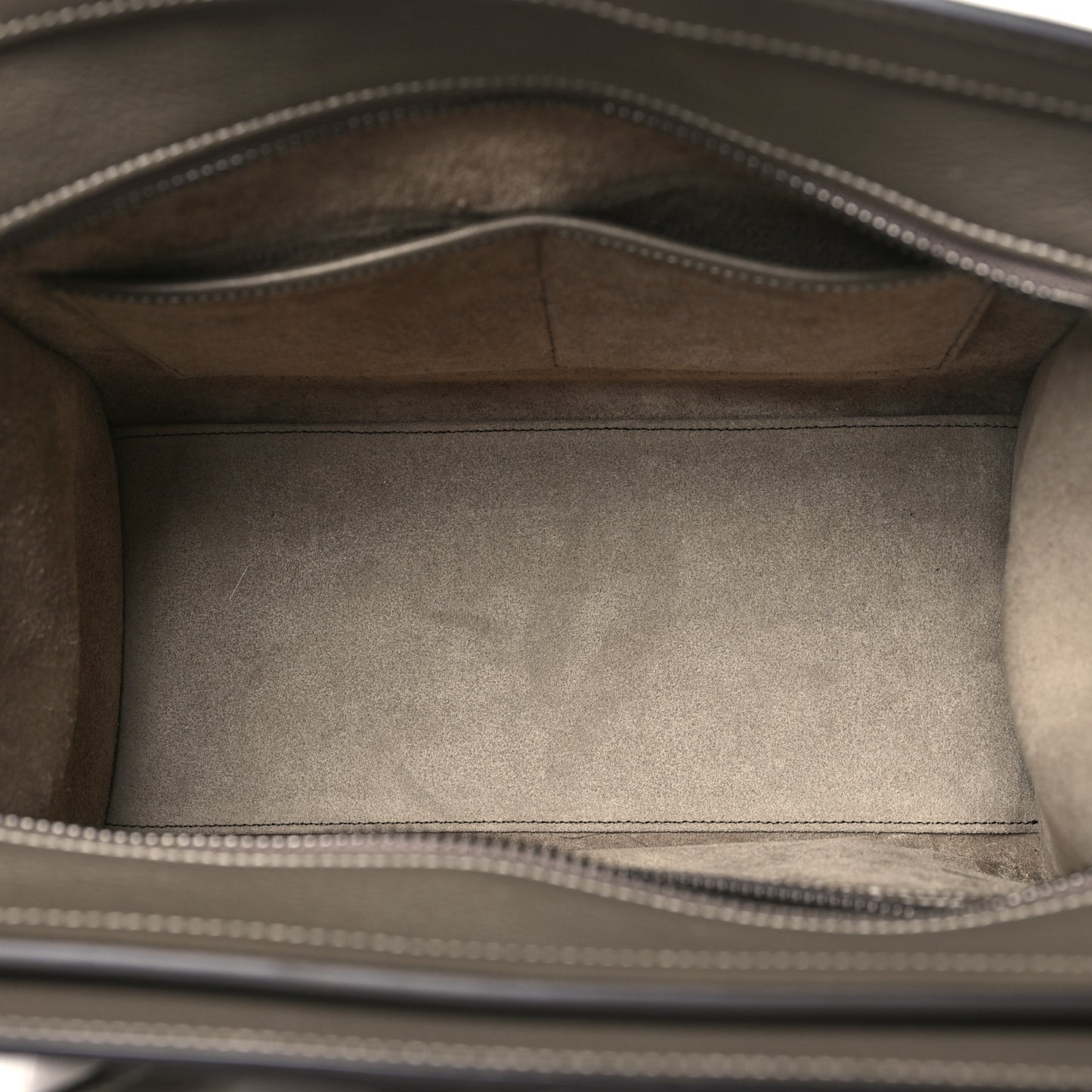 Drummed Calfskin Micro Luggage Souris