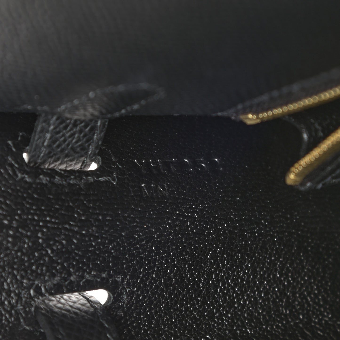 Epsom Kelly Sellier 25 Black