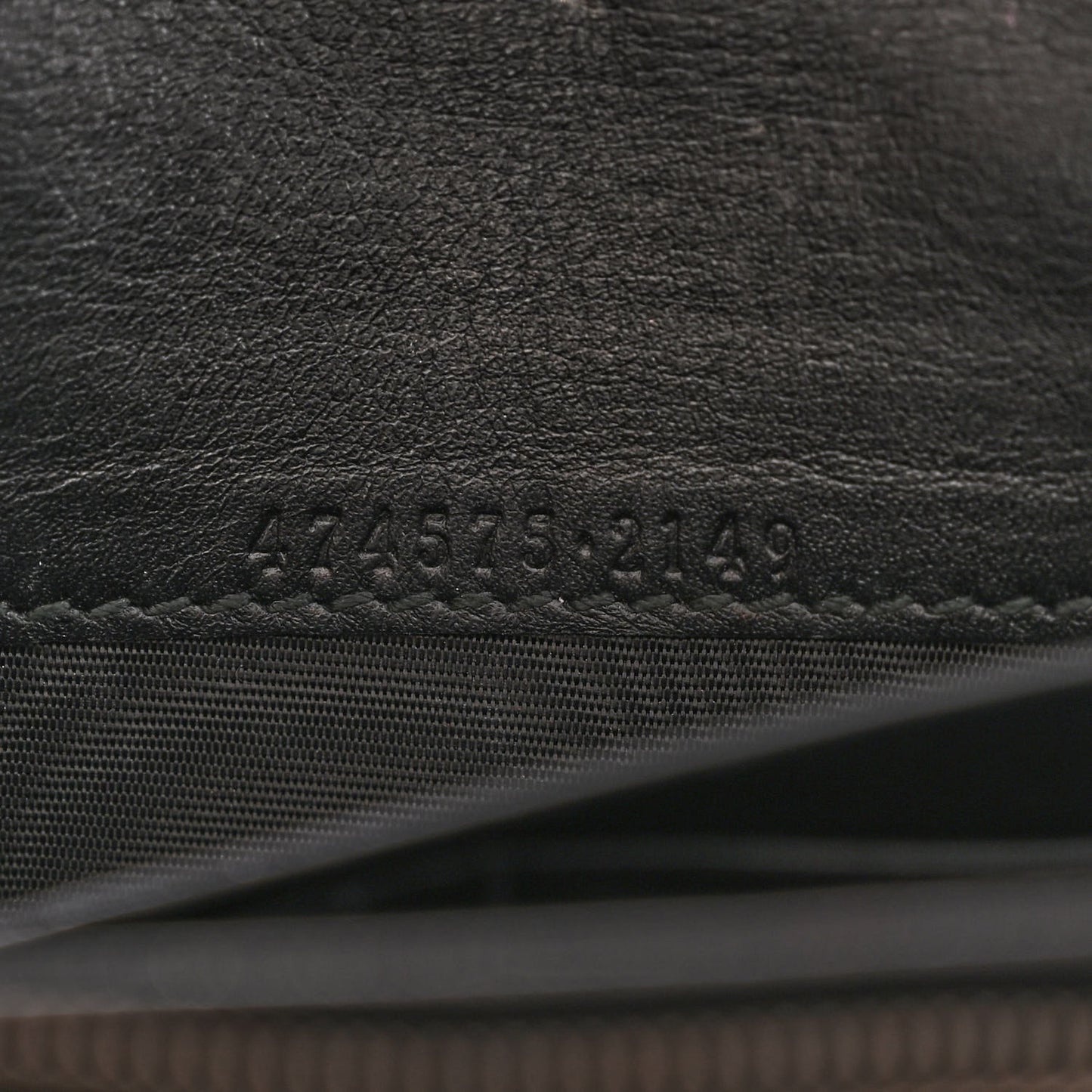 Calfskin Matelasse GG Marmont Chain Wallet Black