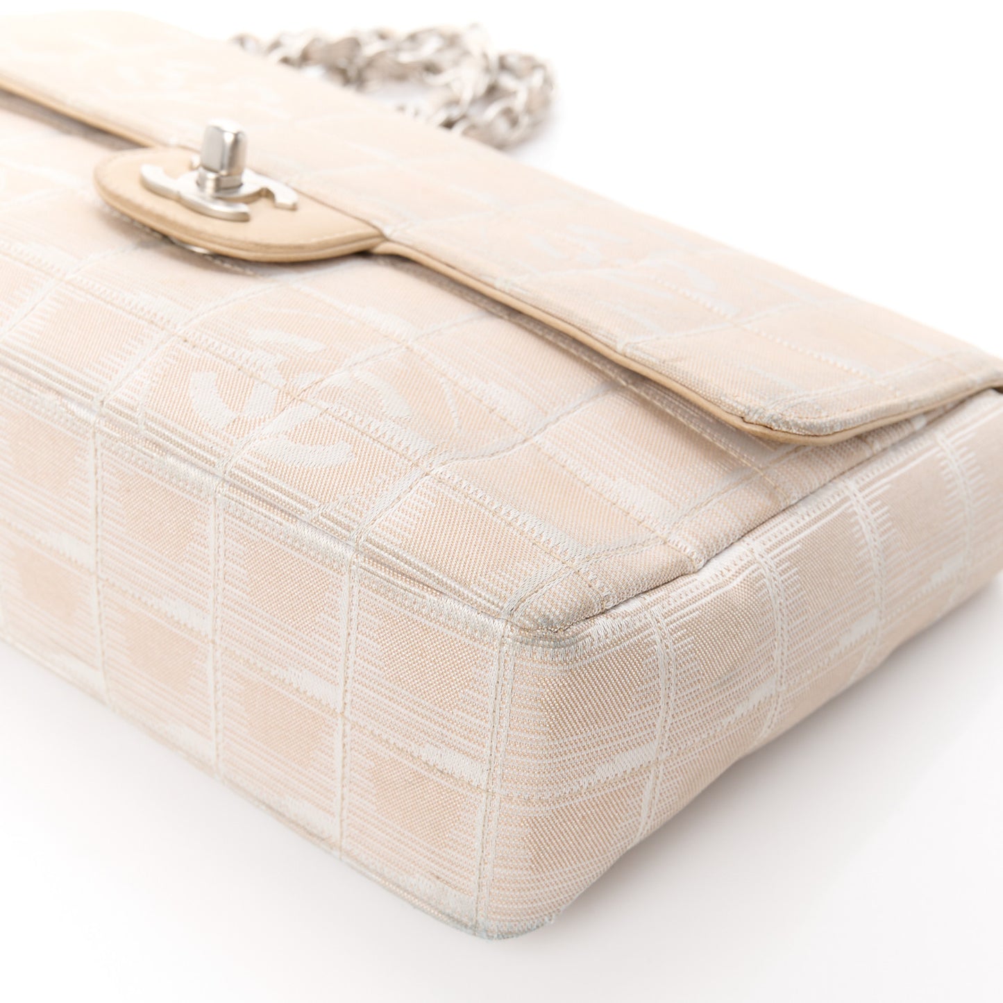 Nylon Medium Travel Flap Light Beige
