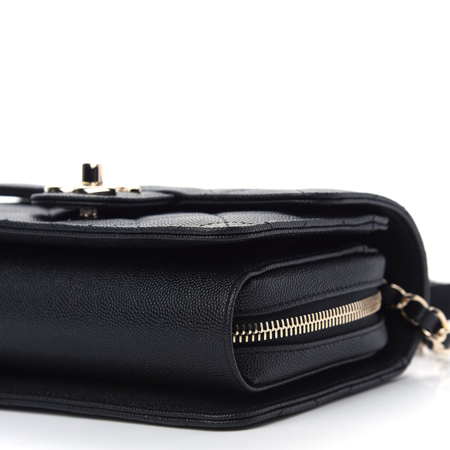 Caviar Quilted Like A Wallet Flap Black