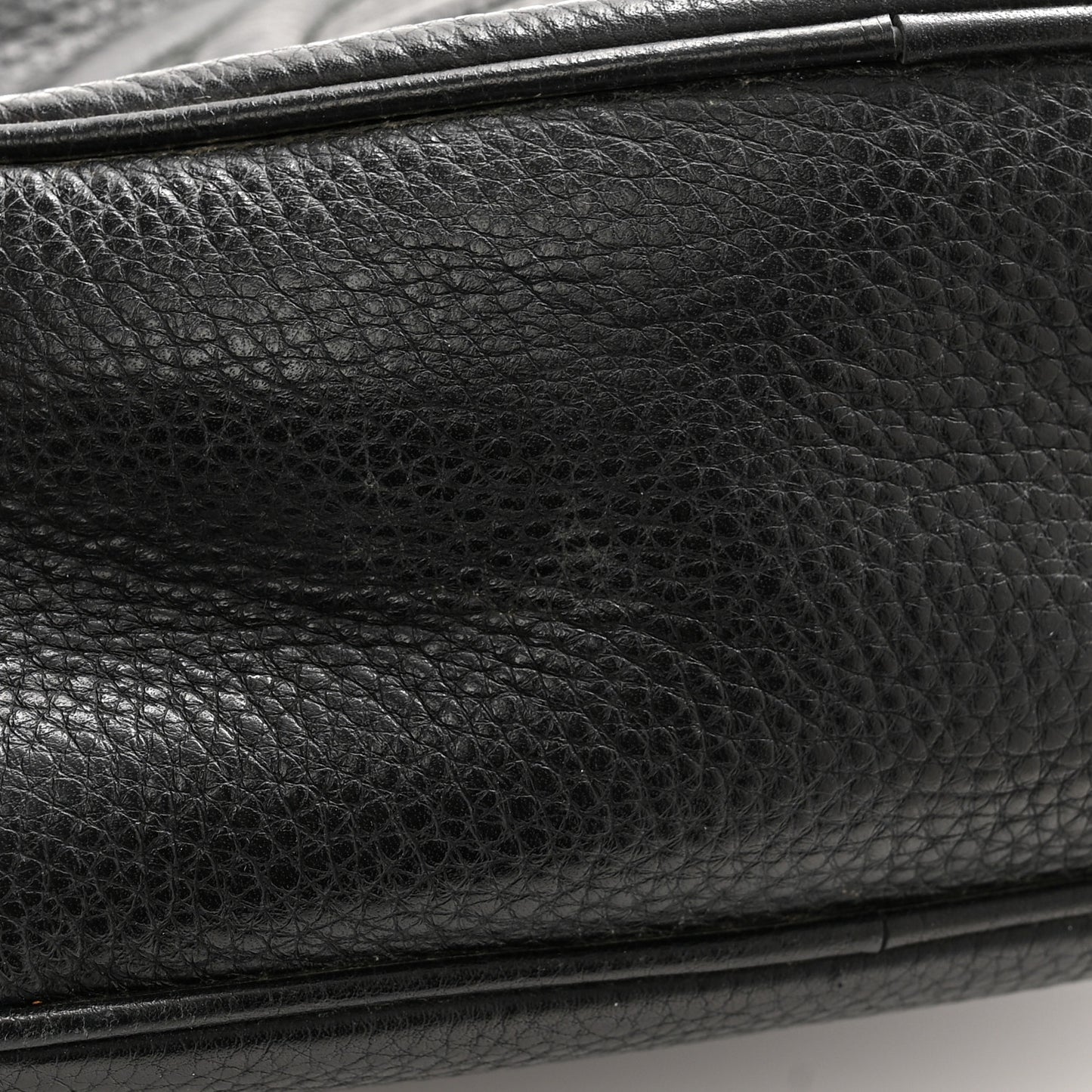 Pebbled Calfskin Small Soho Disco Bag Black