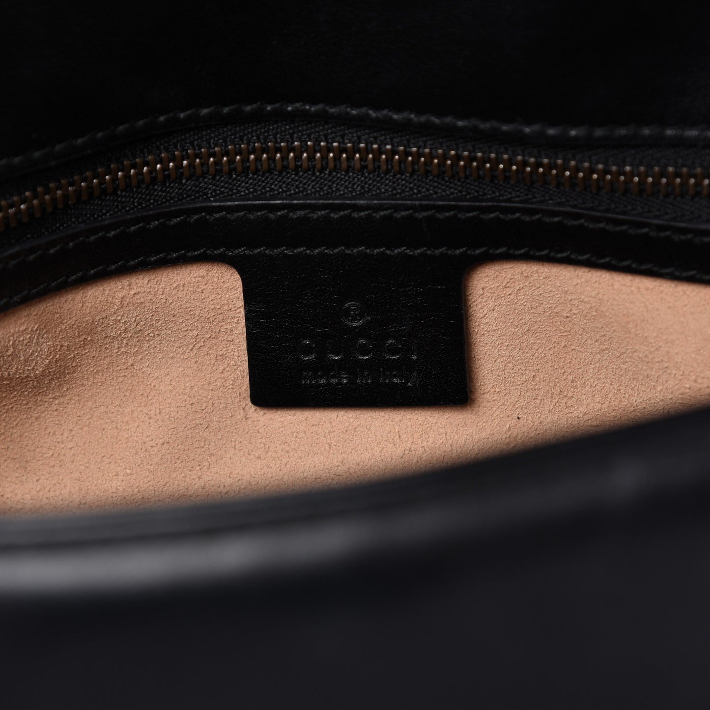 Calfskin Matelasse Medium GG Marmont Shoulder Bag Black