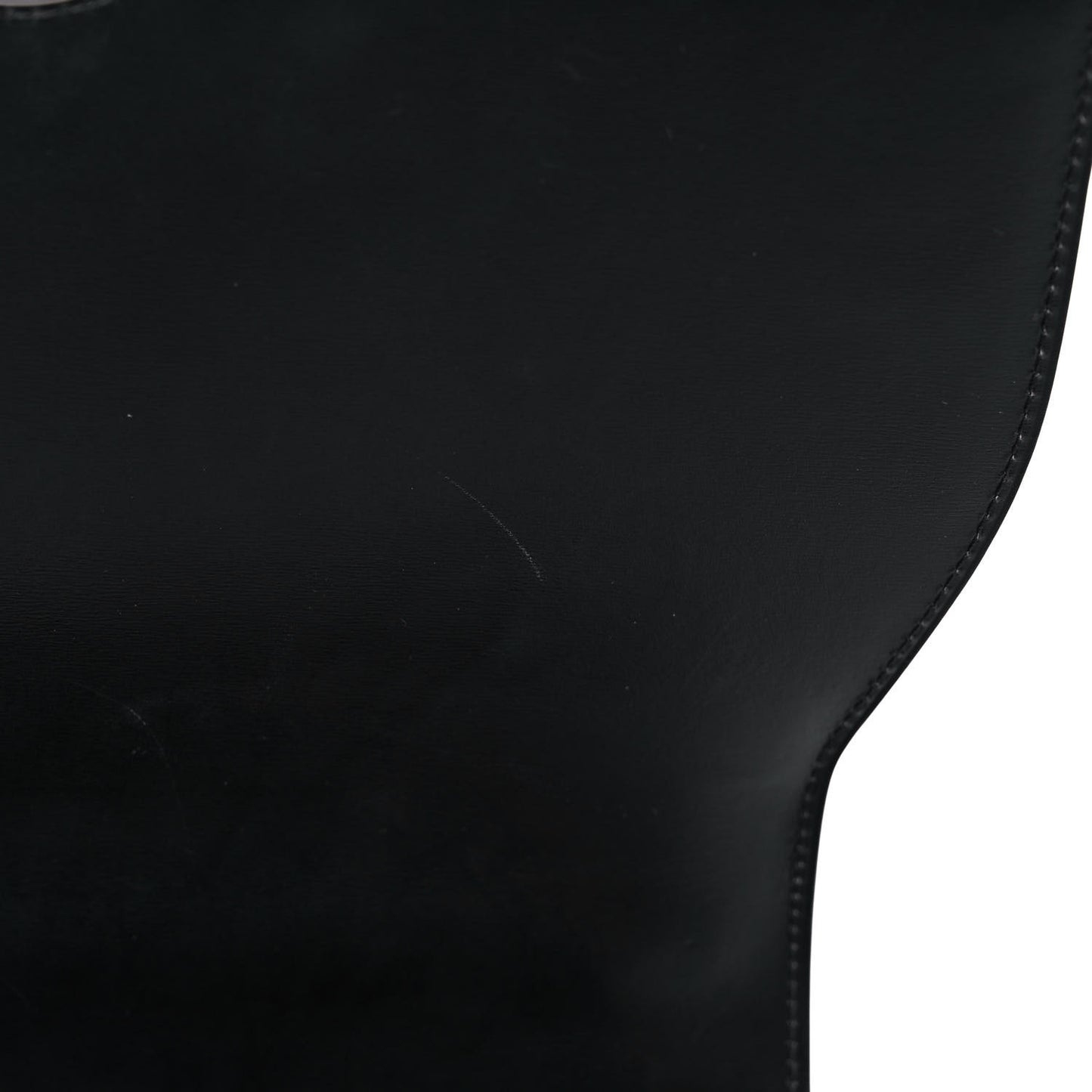 Box Calfskin Rejane PM Black