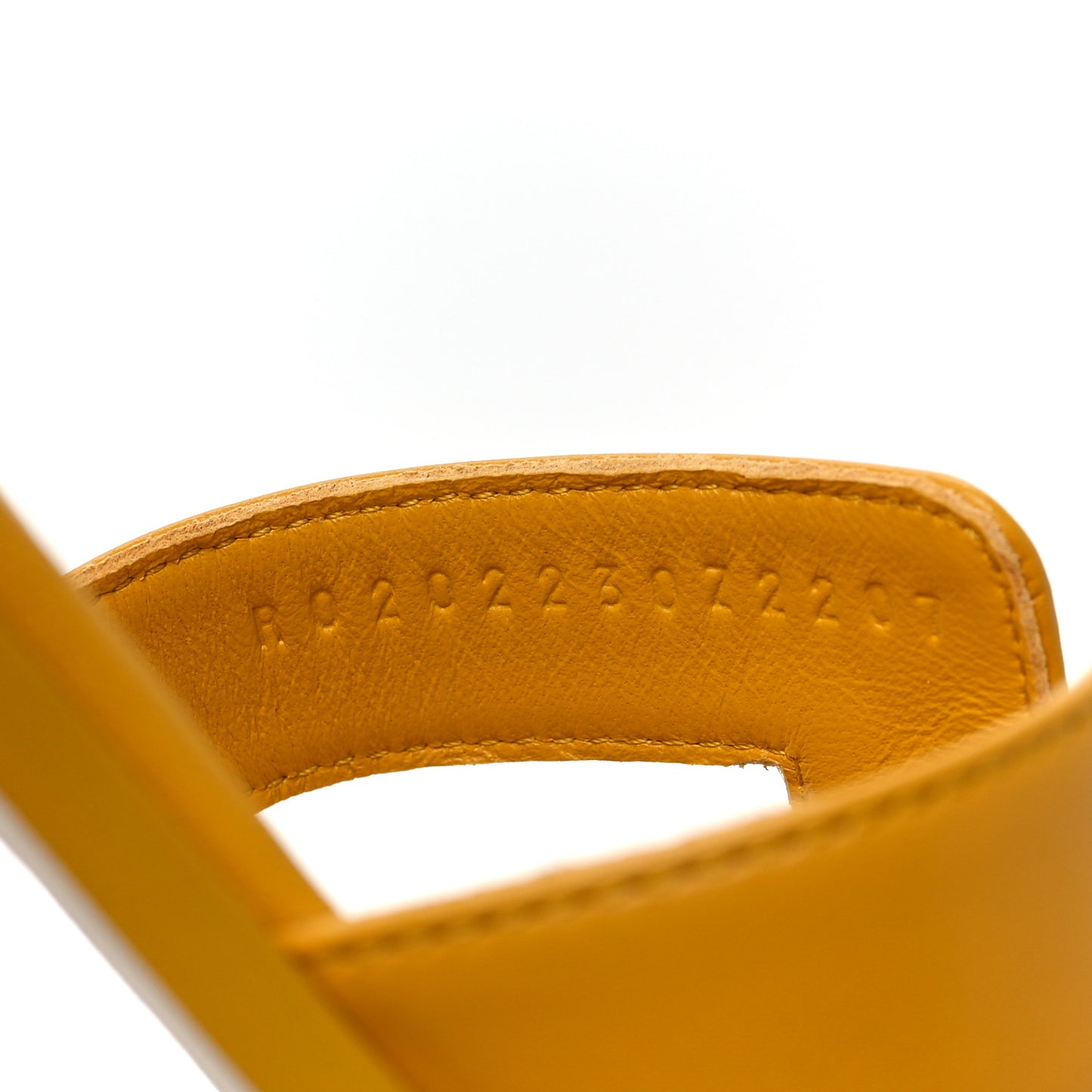 Calfskin Oran Sandals 36 Jaune Topaze