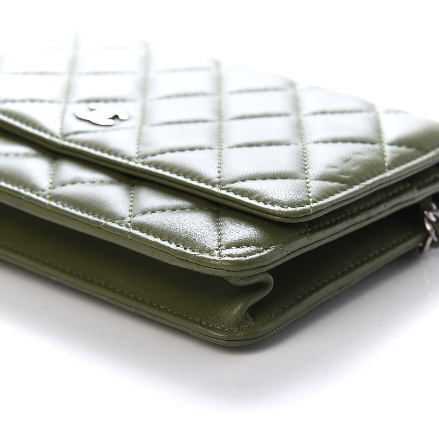 Lambskin Quilted Wallet On Chain WOC Green