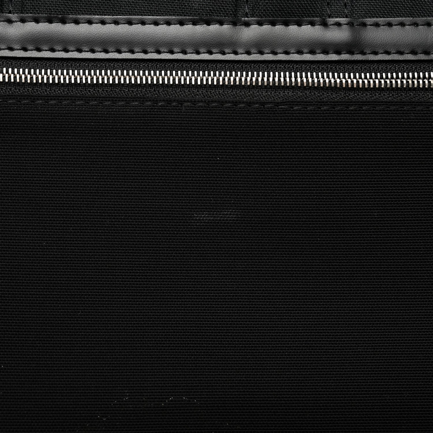 Louis Vuitton Damier Graphite Steeve 11 of 15
