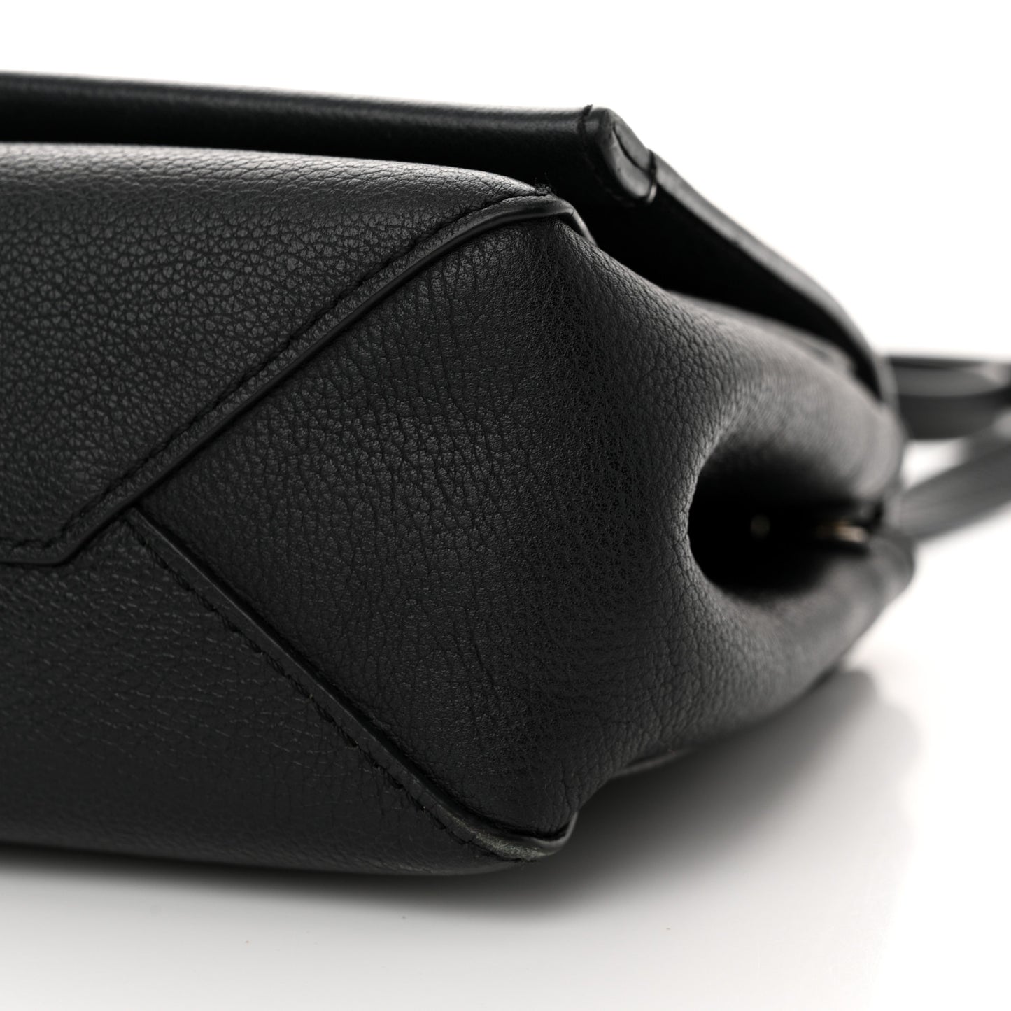 Calfskin Lockme II Chain Bag BB Black