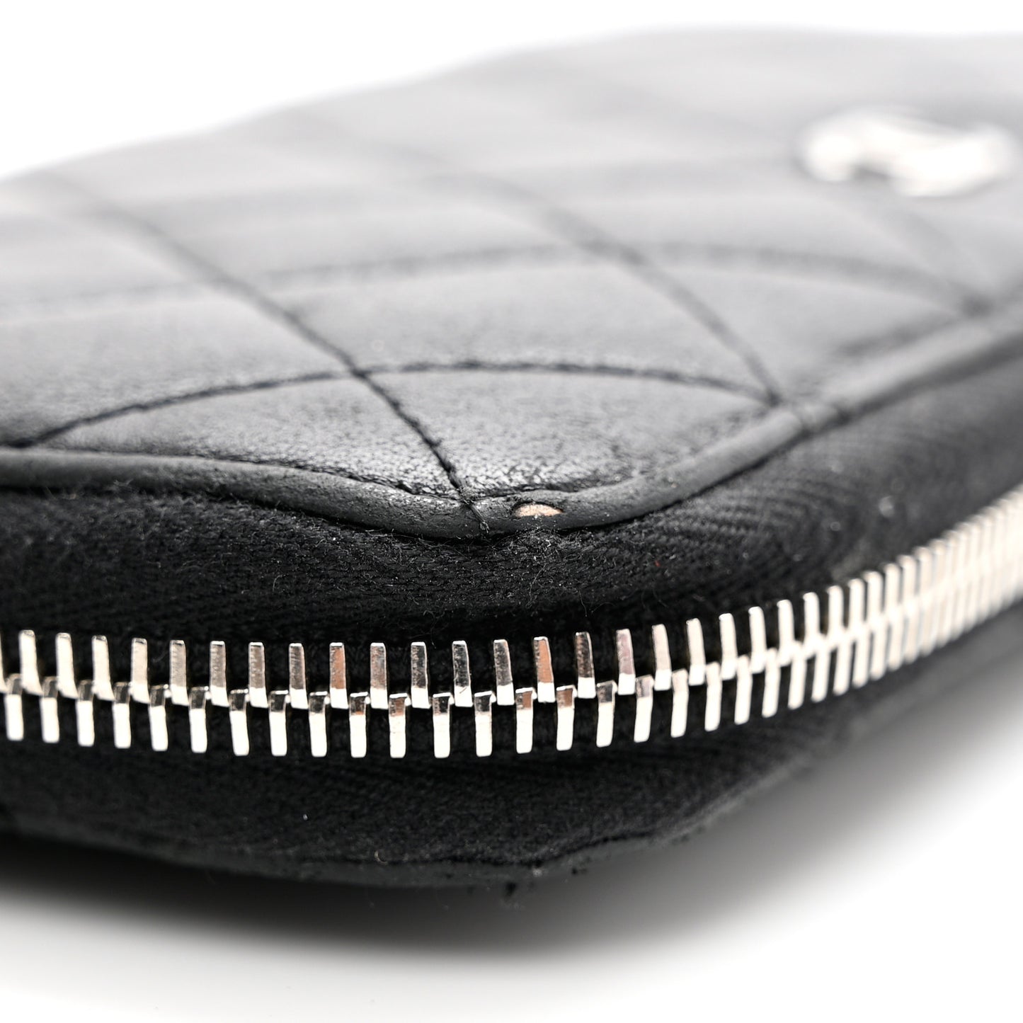 Lambskin Quilted Large Gusset Zip Around Wallet Black