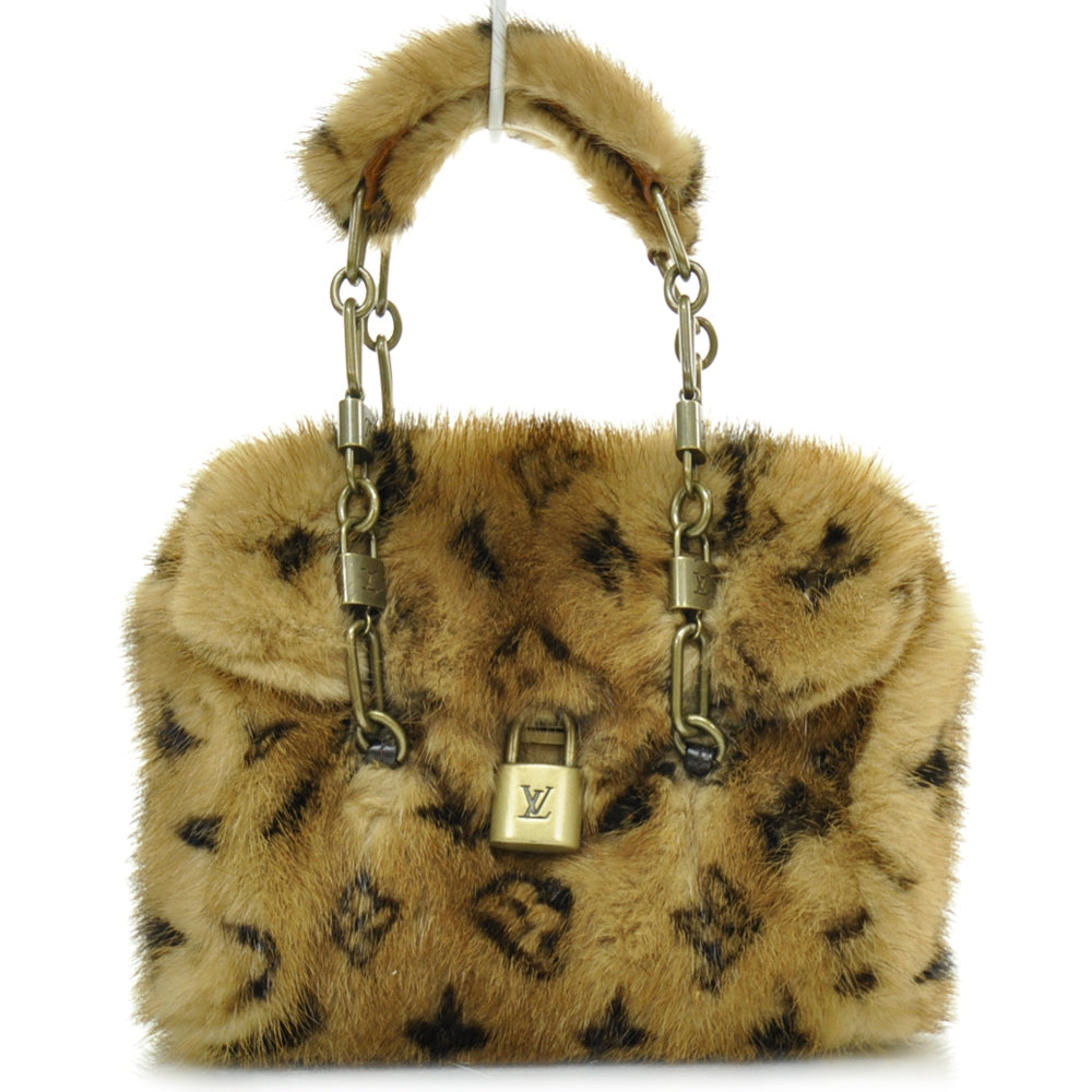 Mink Papillon Pochette