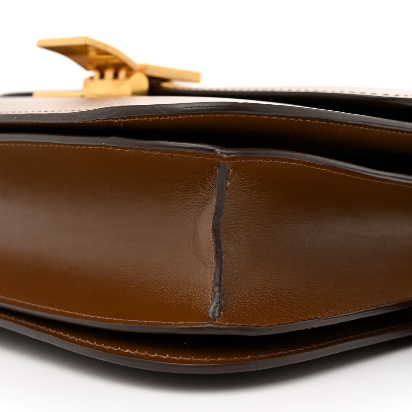 Box Calfskin Medium Classic Box Flap Bag Camel