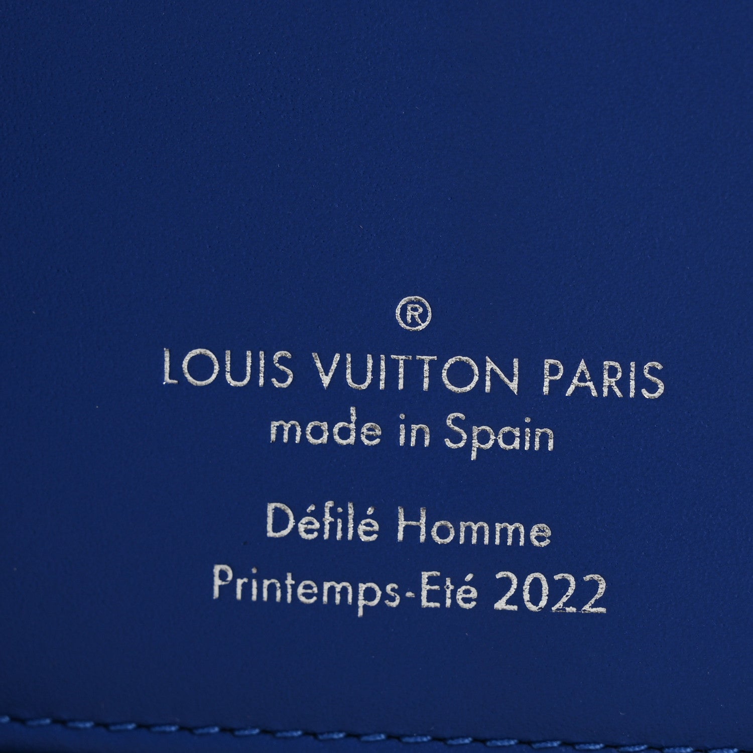 Louis Vuitton Taurillon Illusion Zippy Vertical Wallet Bleu Rose 6 of 11