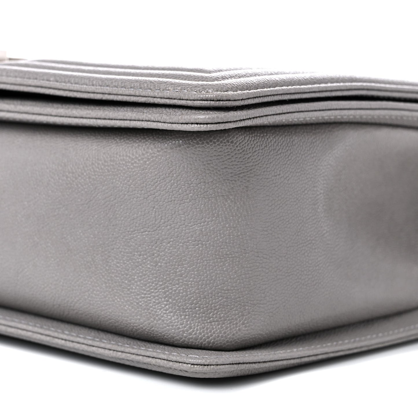 Caviar Quilted New Medium Boy Flap Grey