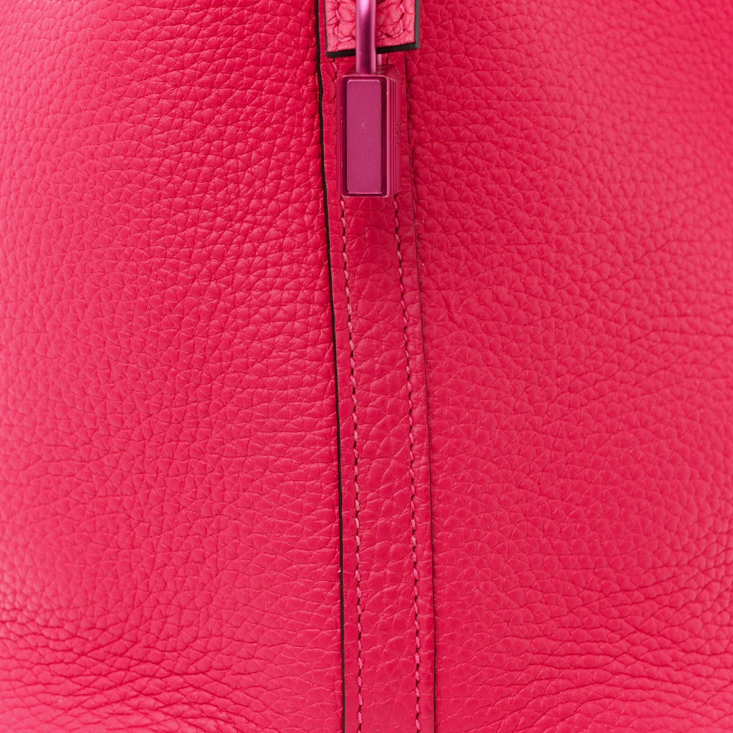 Taurillon Clemence Monochrome Picotin Lock 18 PM Rose Mexico