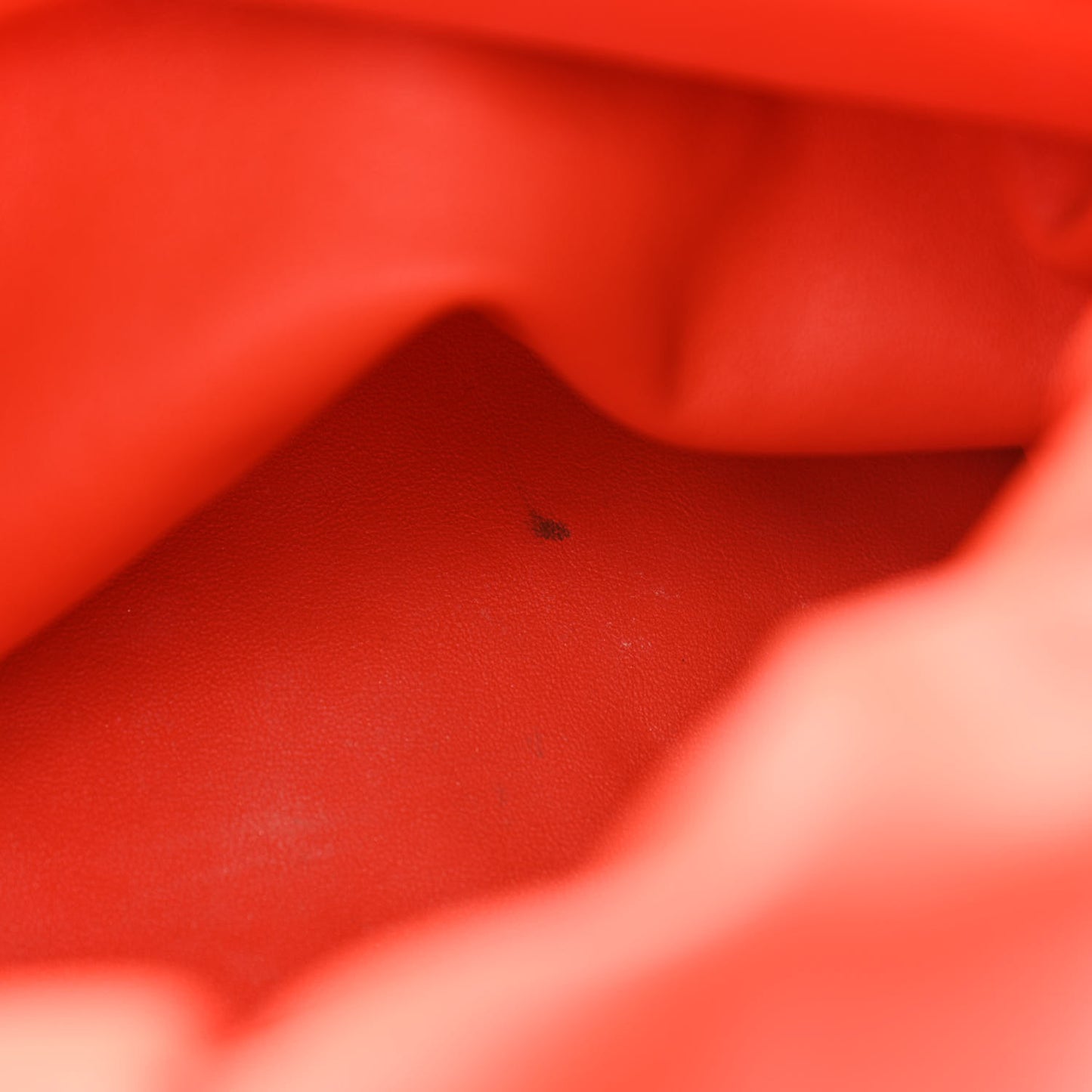 Calfskin The Pouch Chain Orange
